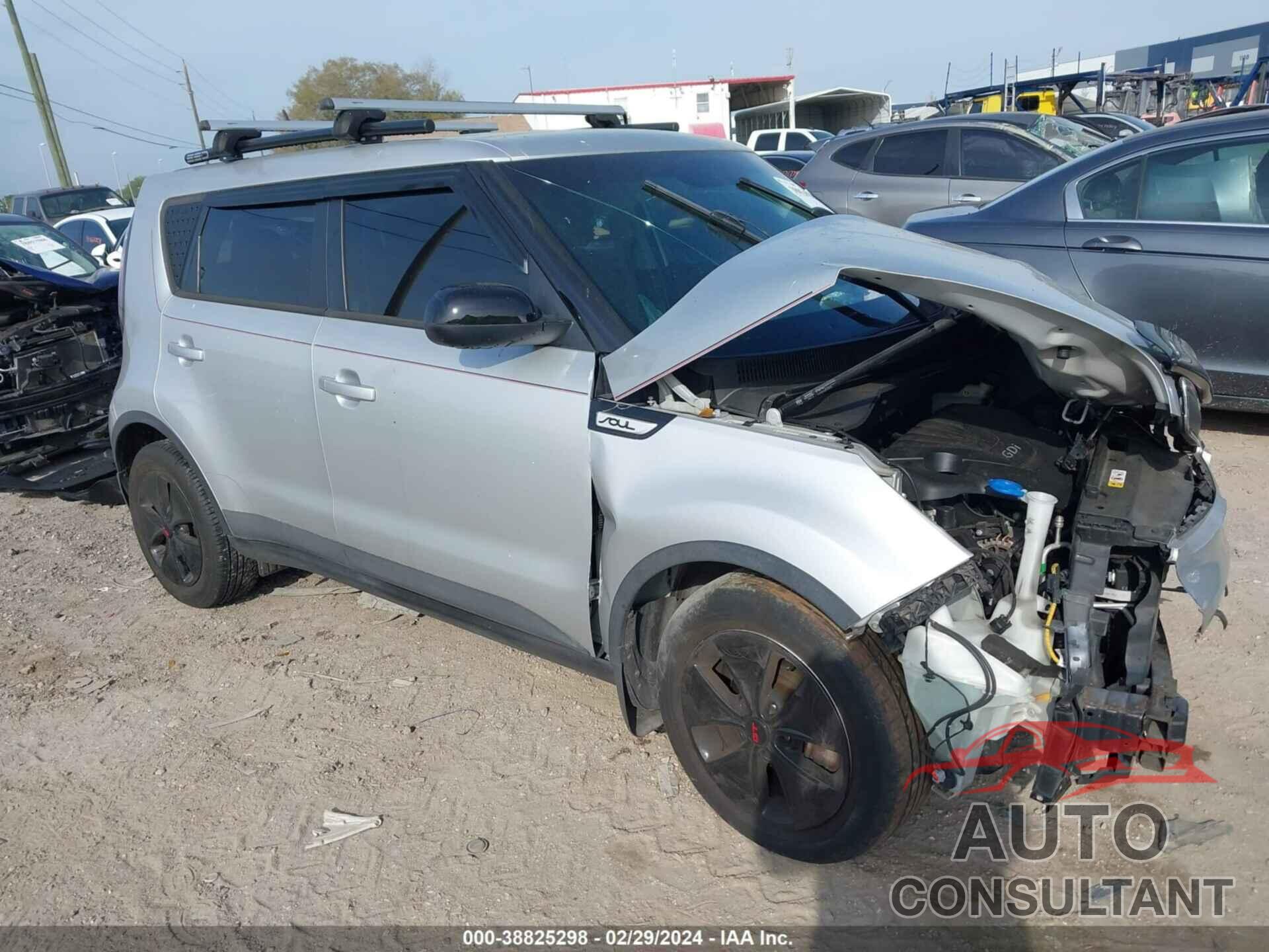 KIA SOUL 2016 - KNDJN2A28G7818448