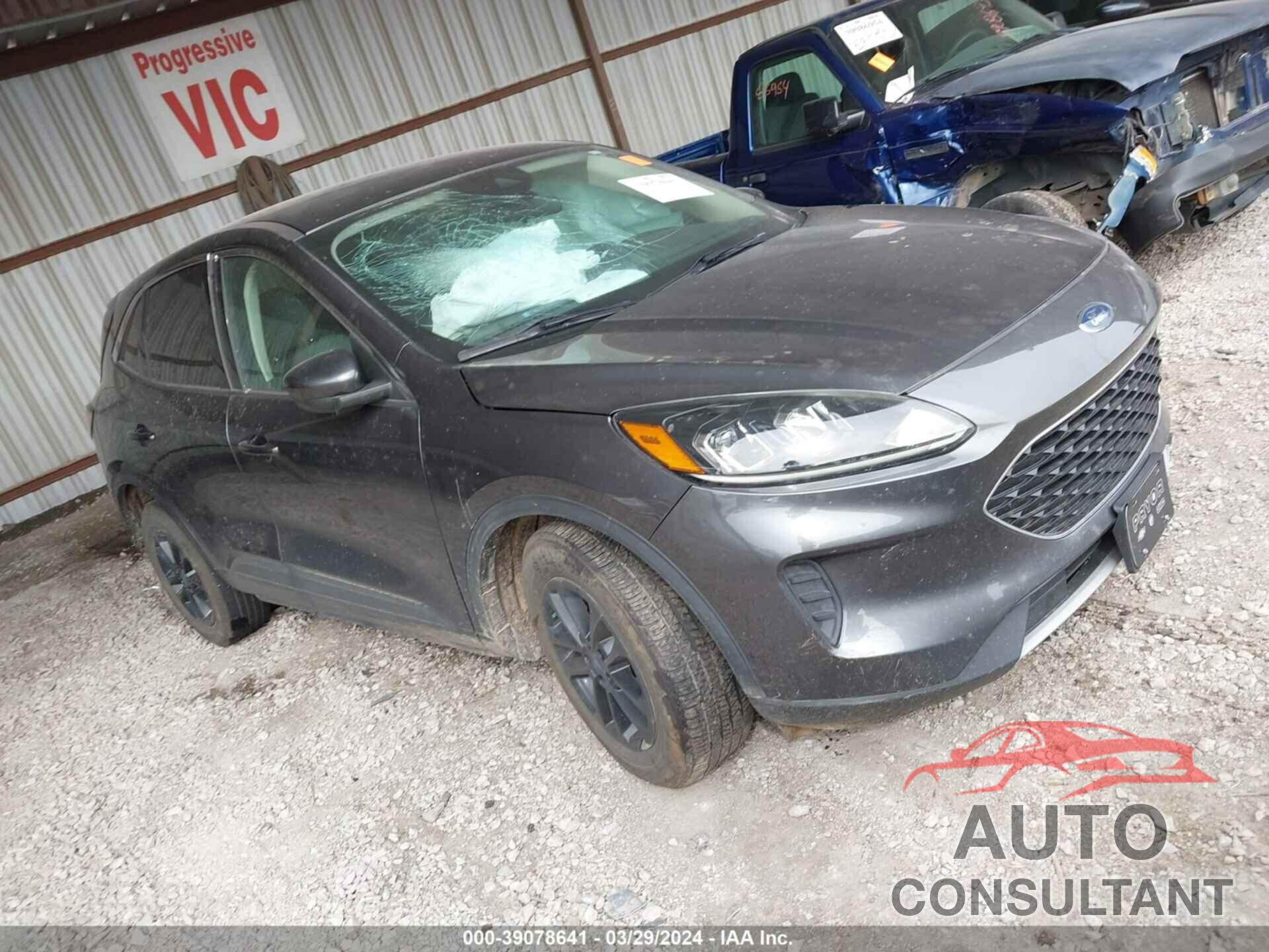 FORD ESCAPE 2020 - 1FMCU0G62LUA32453