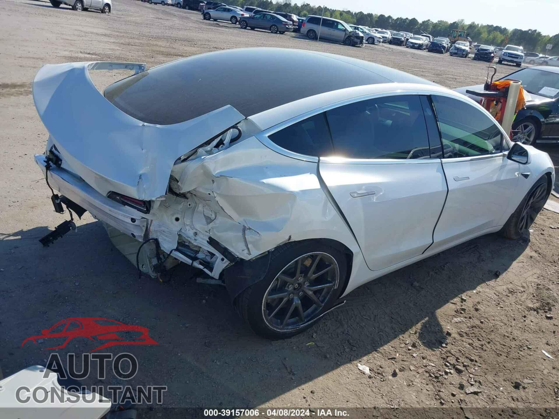 TESLA MODEL 3 2019 - 5YJ3E1EB5KF213903