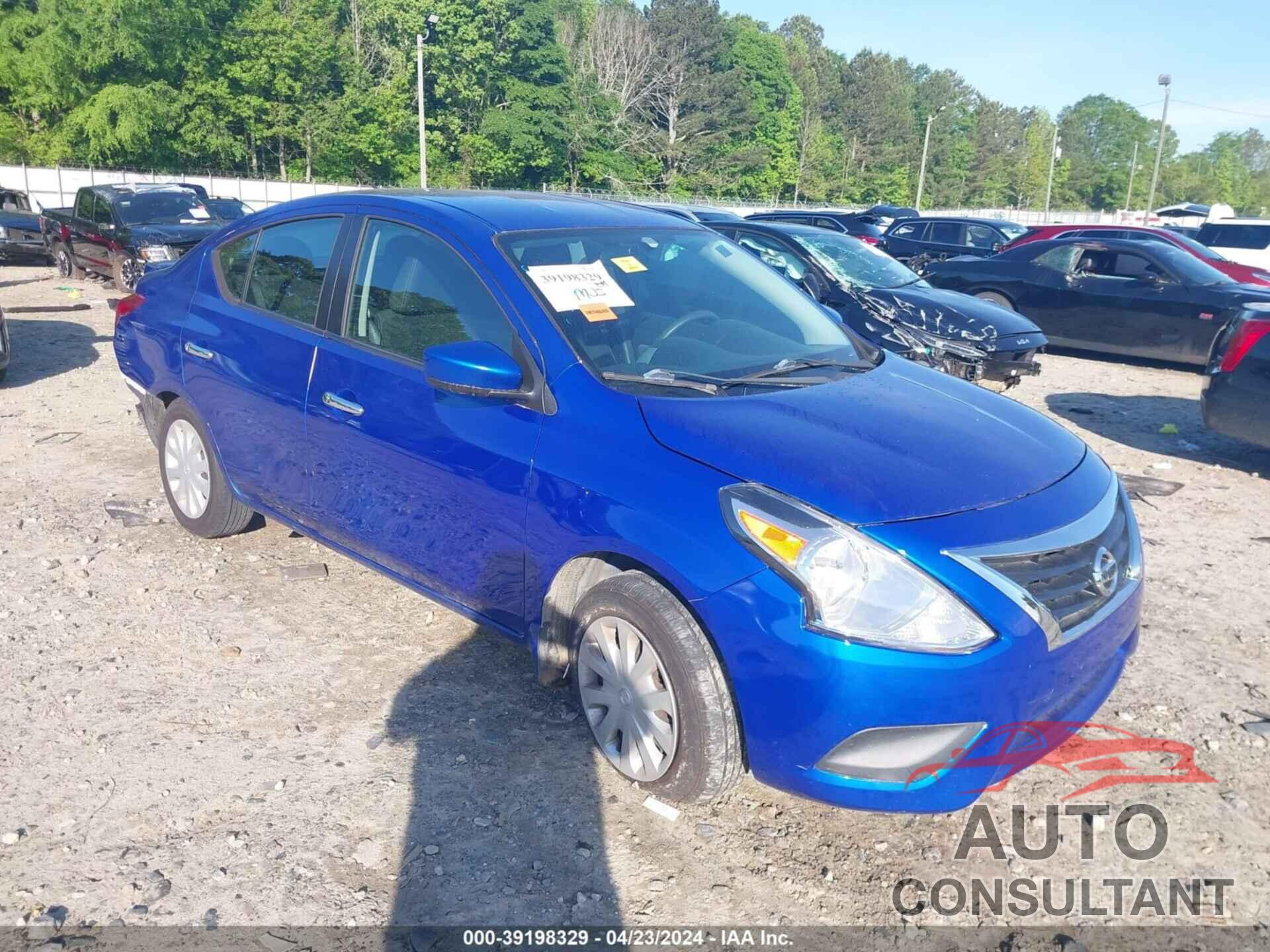 NISSAN VERSA 2017 - 3N1CN7AP9HL870043