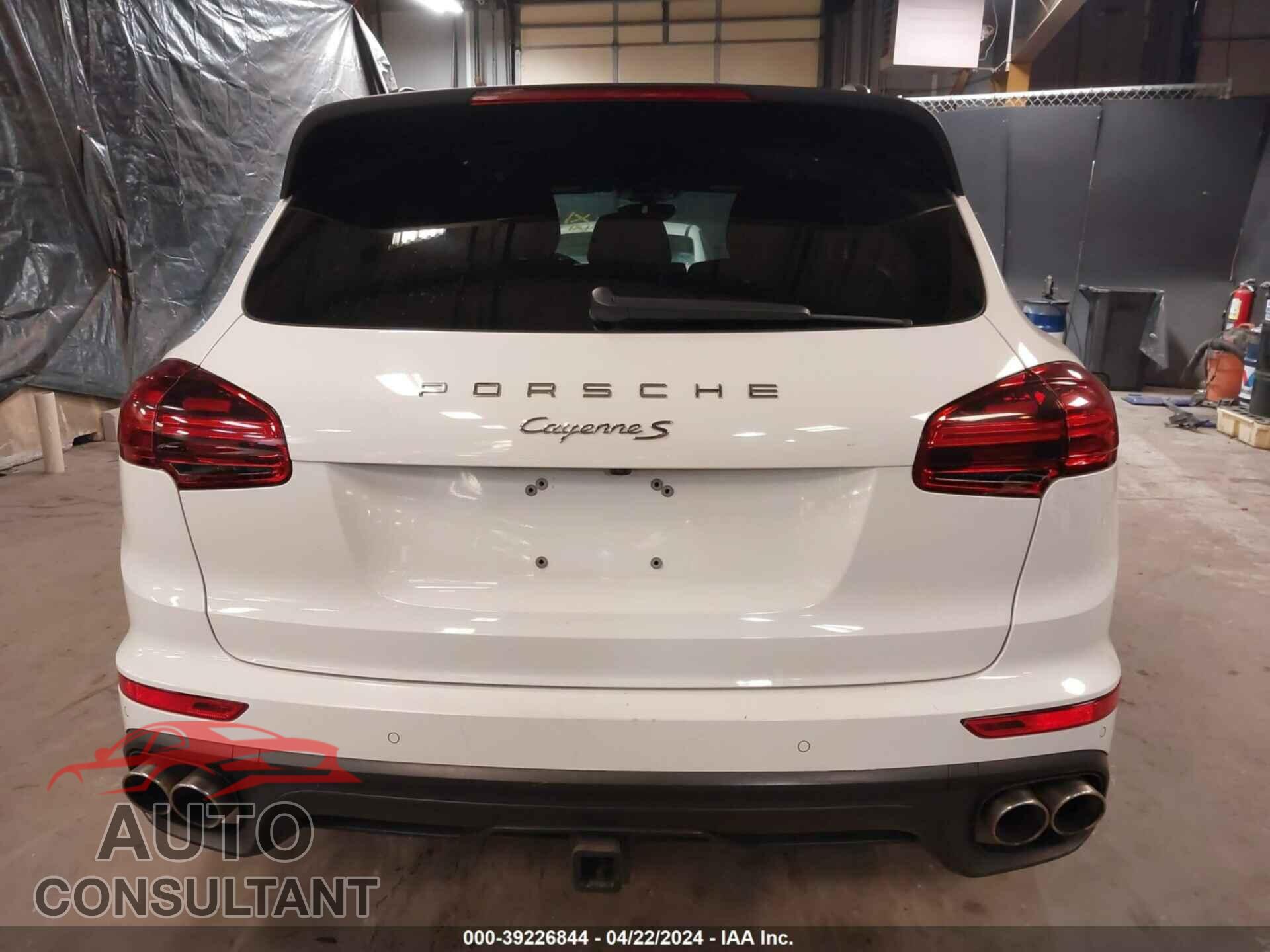 PORSCHE CAYENNE 2016 - WP1AB2A27GLA94654