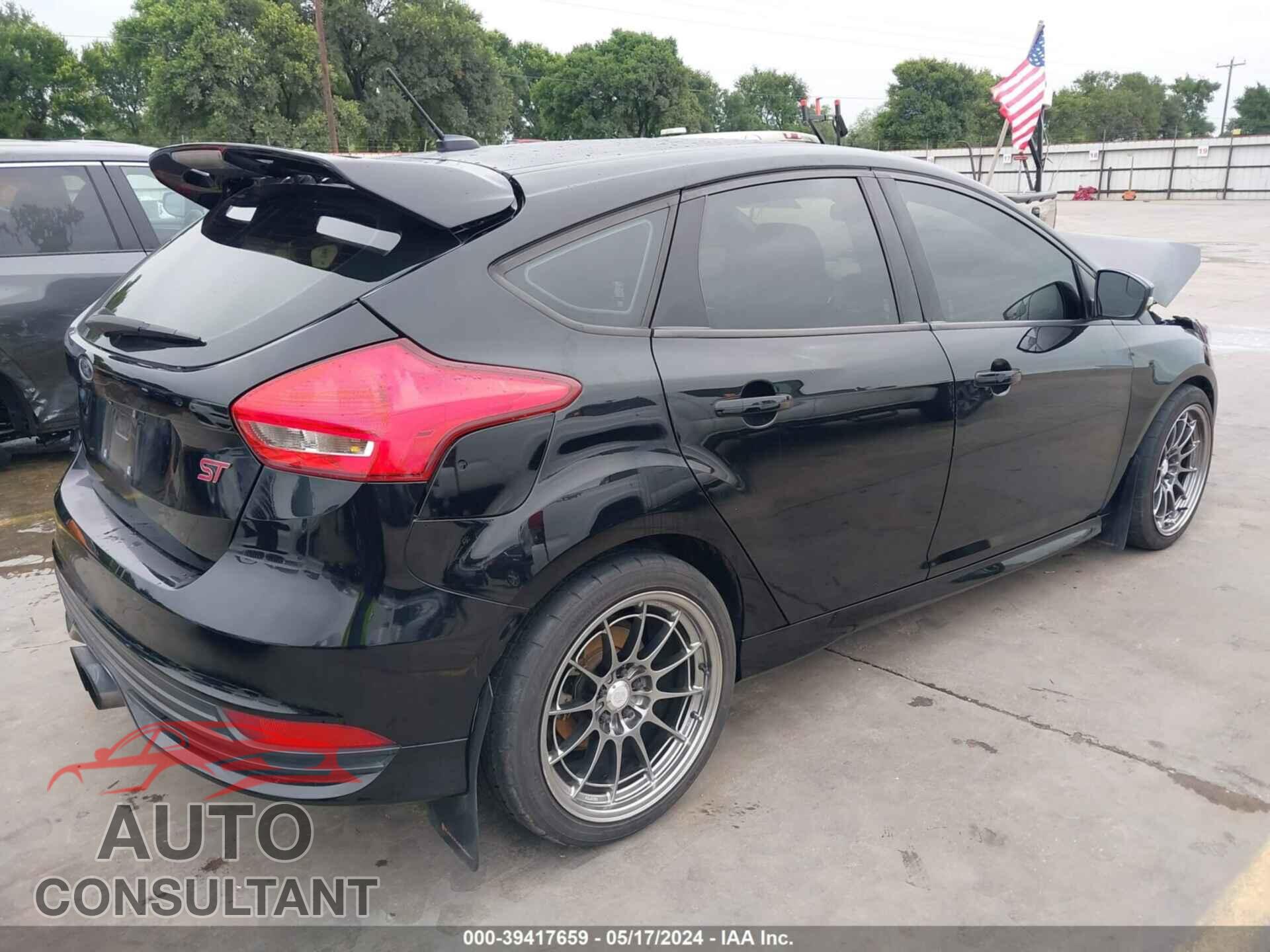 FORD FOCUS ST 2017 - 1FADP3L96HL206772