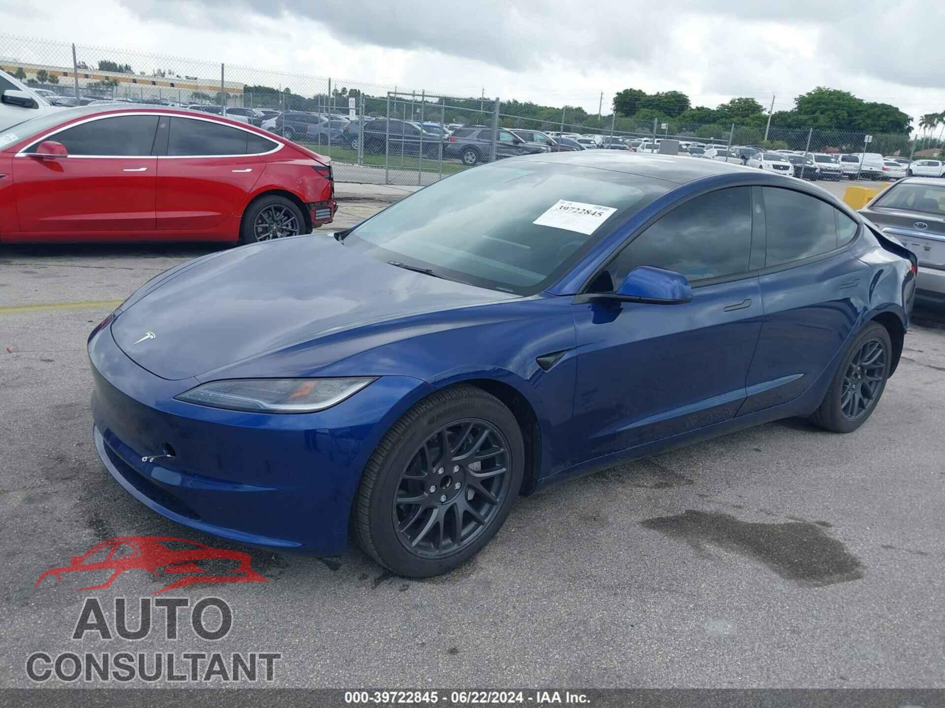 TESLA MODEL 3 2024 - 5YJ3E1EA3RF722244