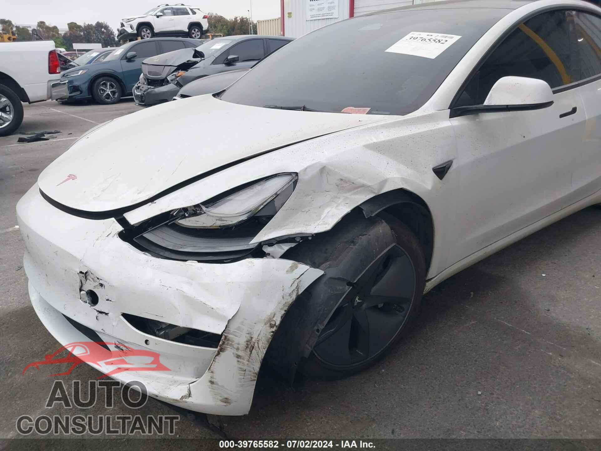 TESLA MODEL 3 2022 - 5YJ3E1EA4NF161756