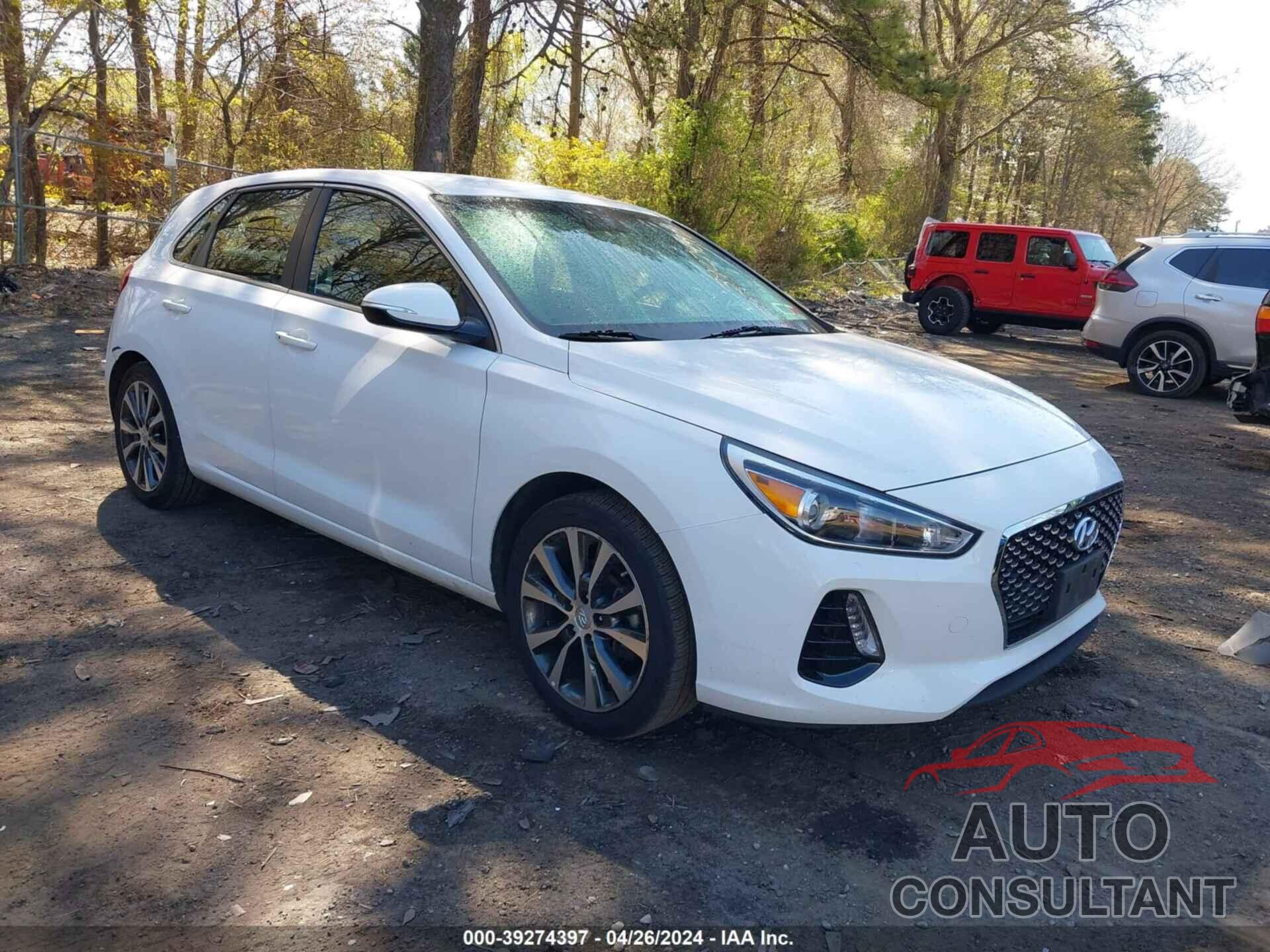 HYUNDAI ELANTRA GT 2018 - KMHH35LE5JU035847