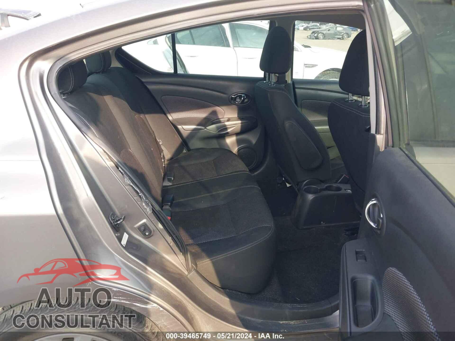 NISSAN VERSA 2017 - 3N1CN7AP3HL886383
