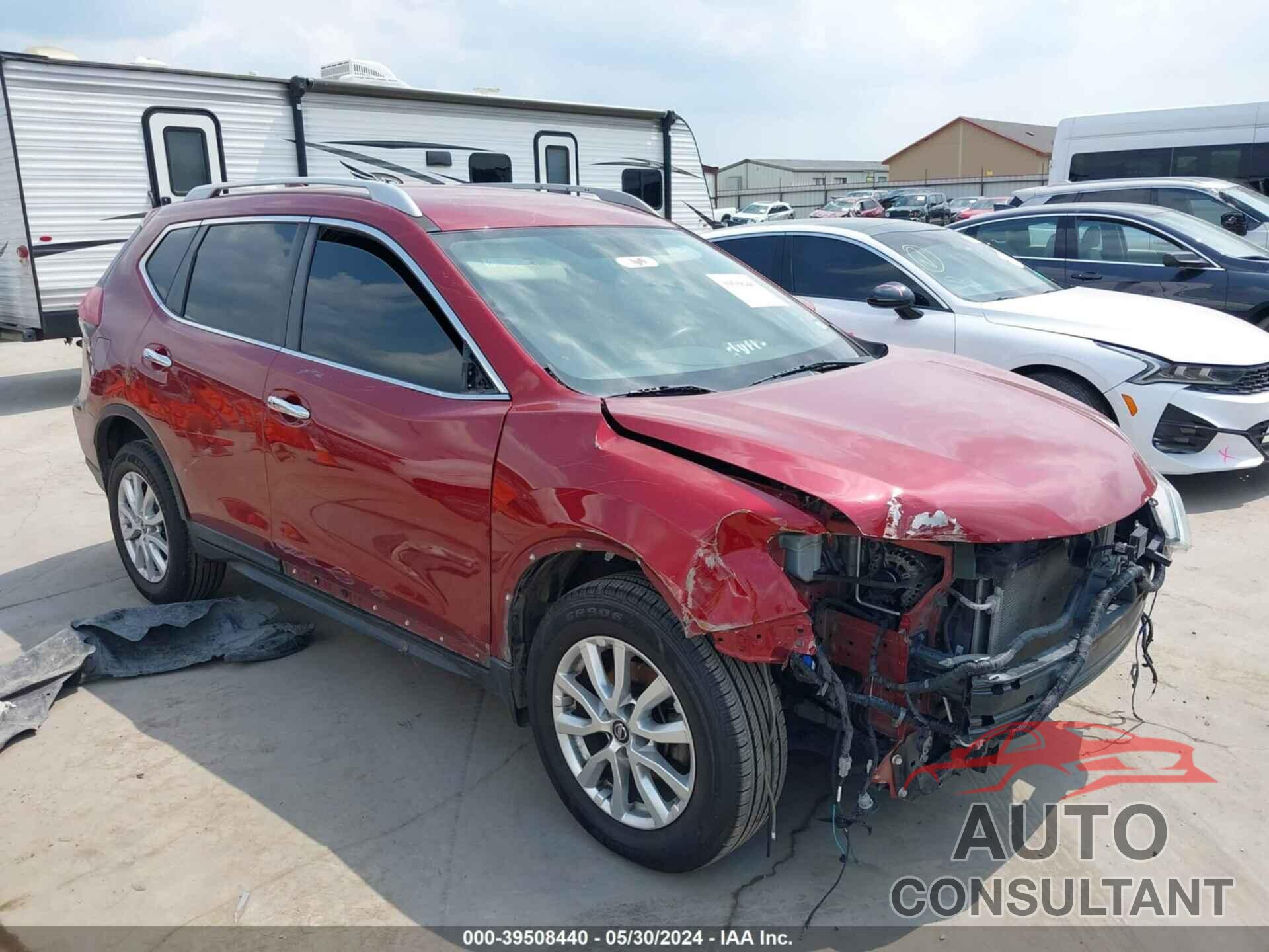 NISSAN ROGUE 2018 - 5N1AT2MT3JC708072