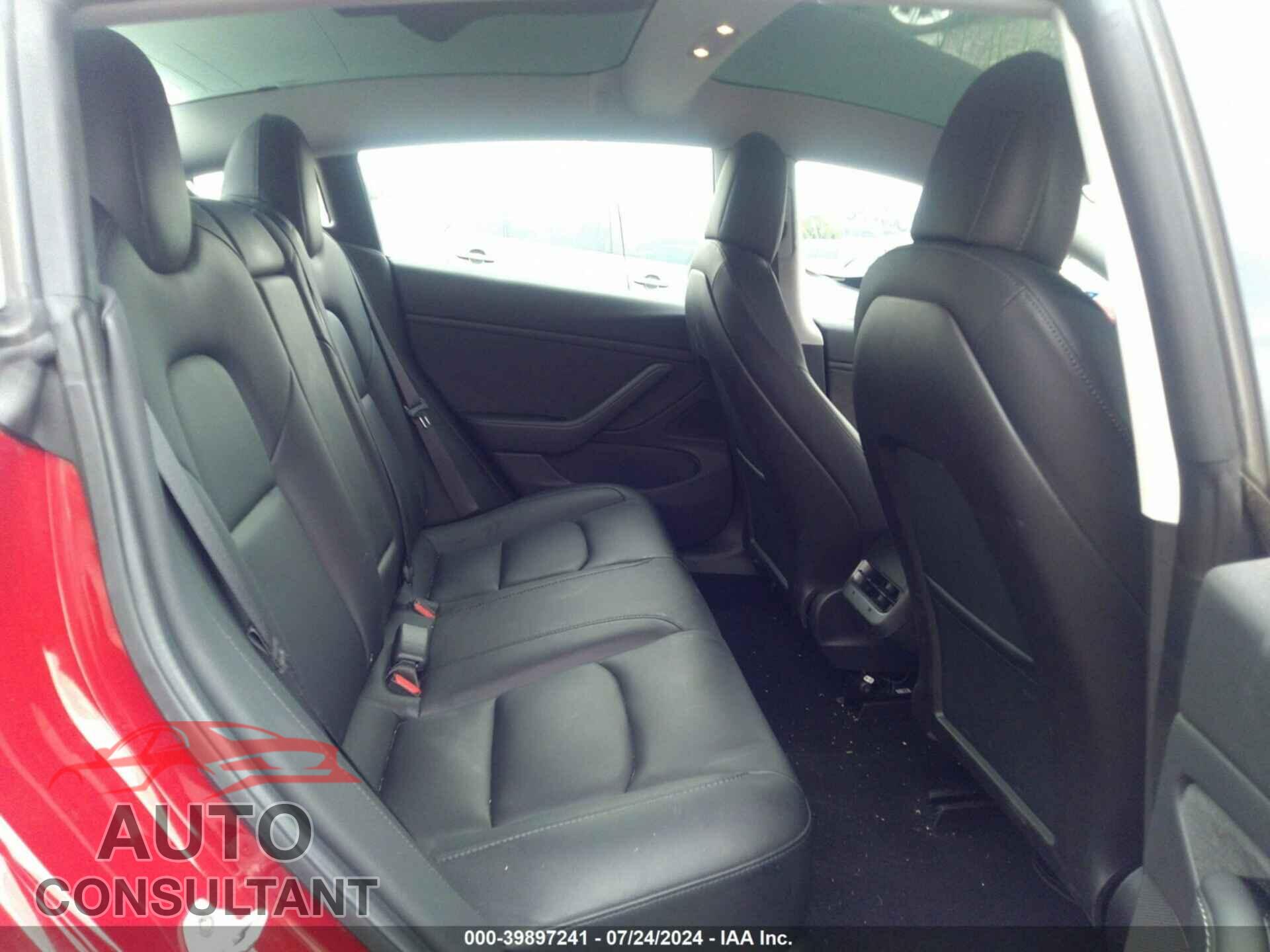 TESLA MODEL 3 2019 - 5YJ3E1EA2KF416447