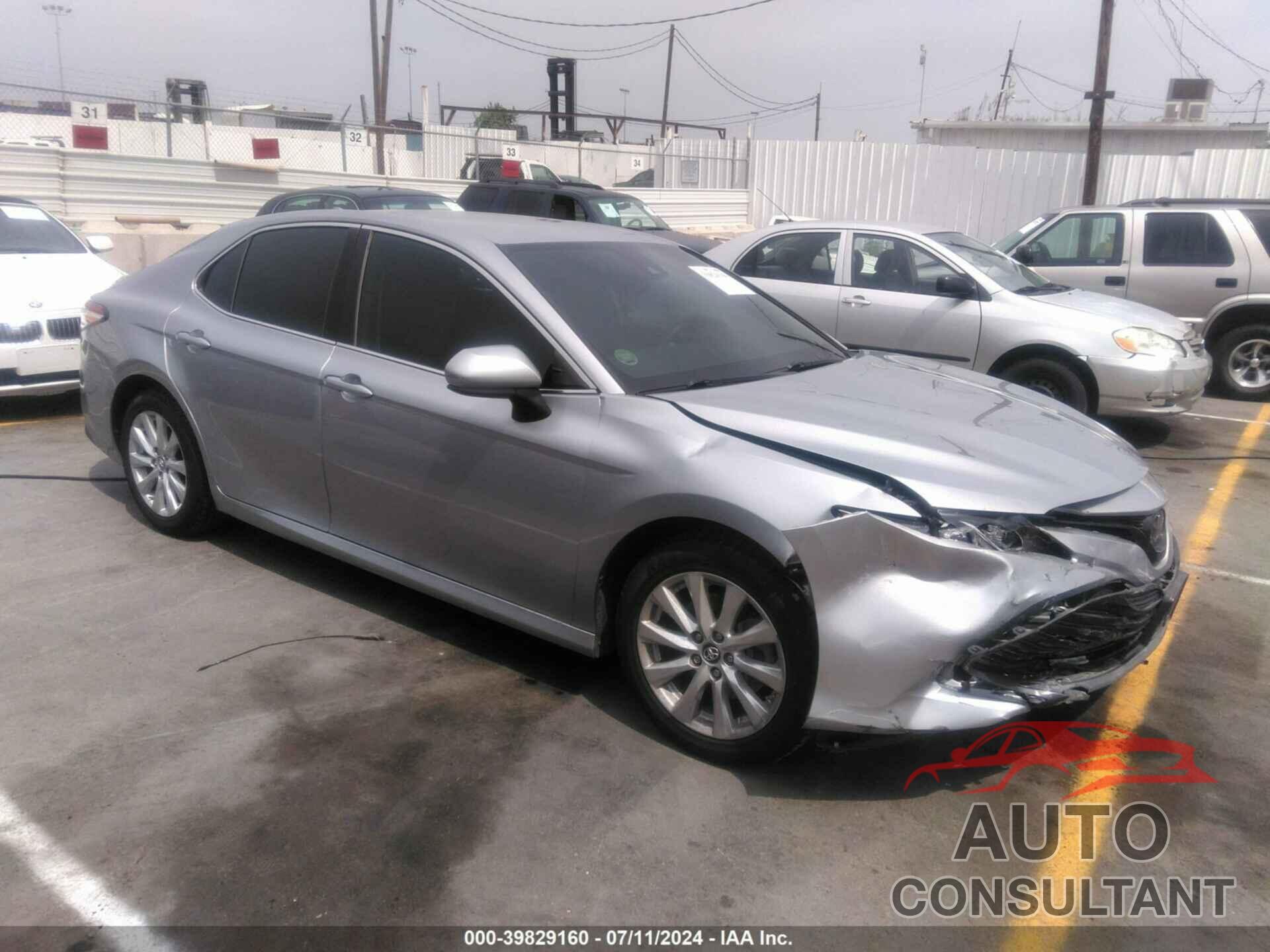 TOYOTA CAMRY 2019 - 4T1B11HK8KU194480