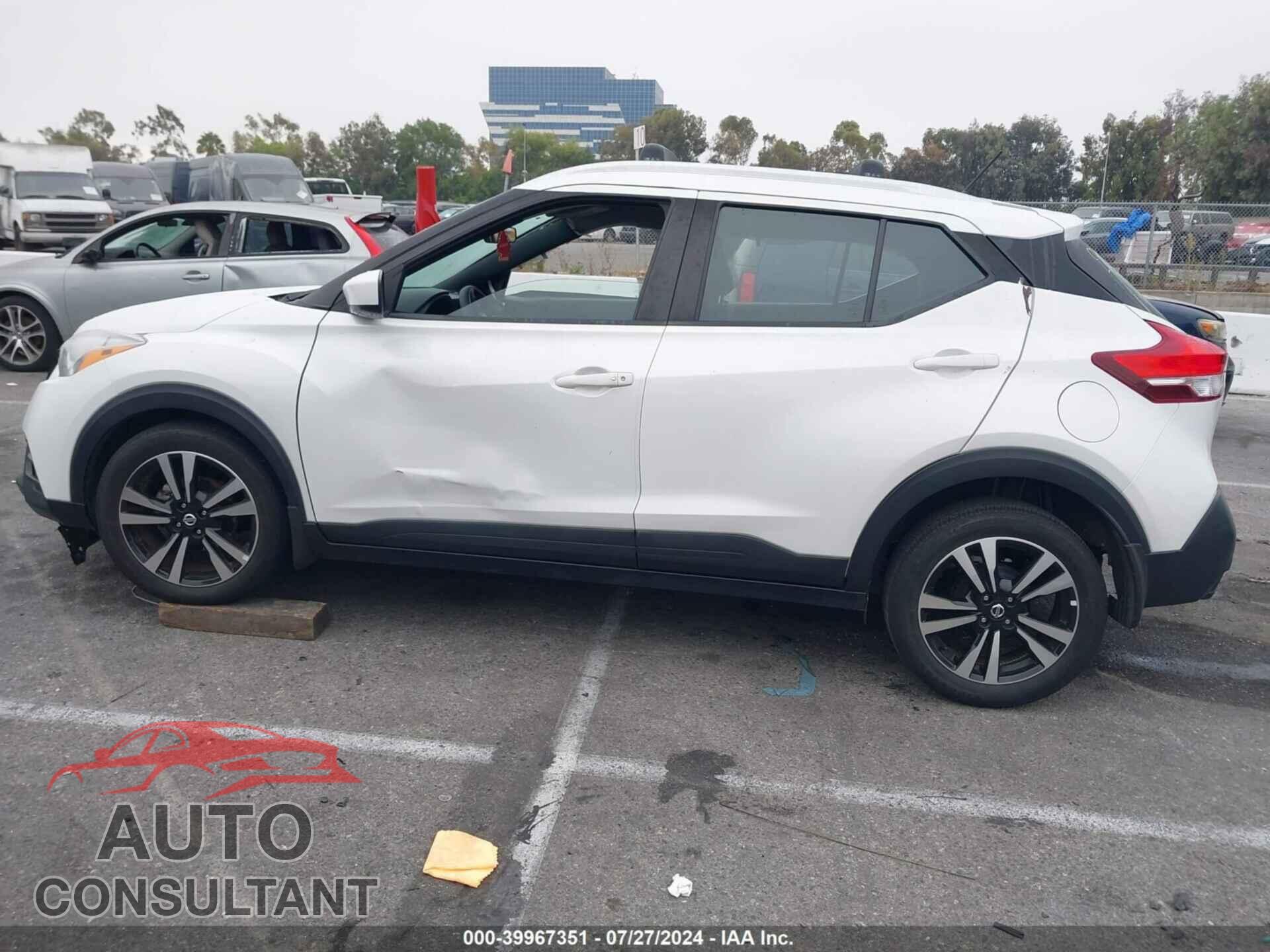 NISSAN KICKS 2019 - 3N1CP5CU3KL511781