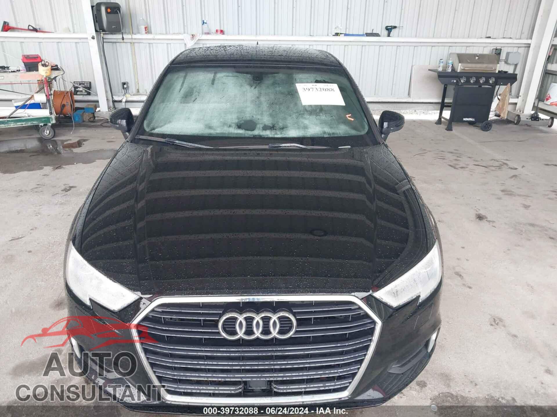AUDI A3 2019 - WAUAUGFF7K1011665