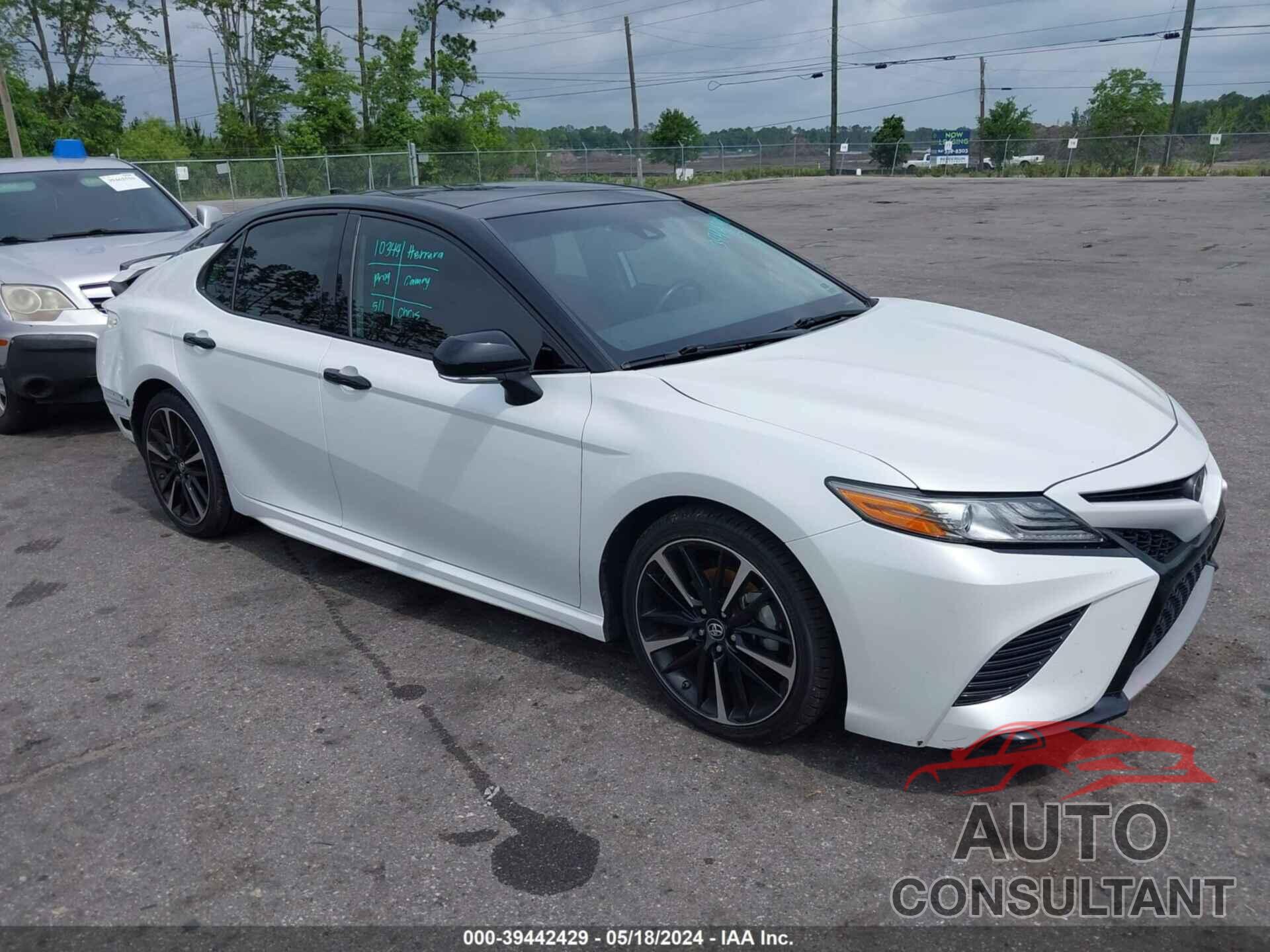 TOYOTA CAMRY 2019 - 4T1B61HK1KU278870