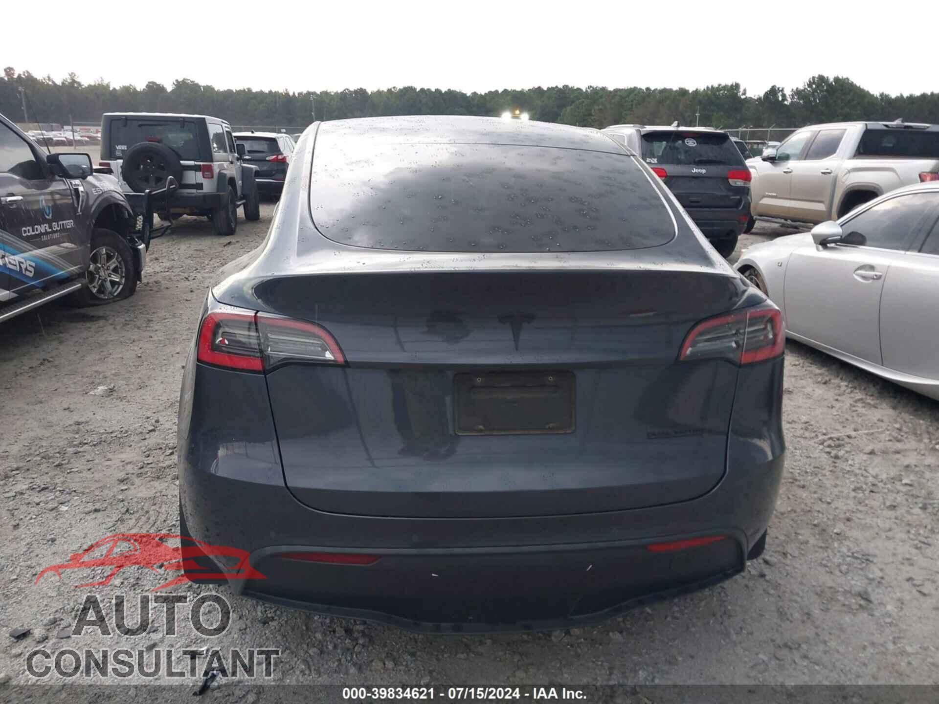TESLA MODEL Y 2021 - 5YJYGDEEXMF080652
