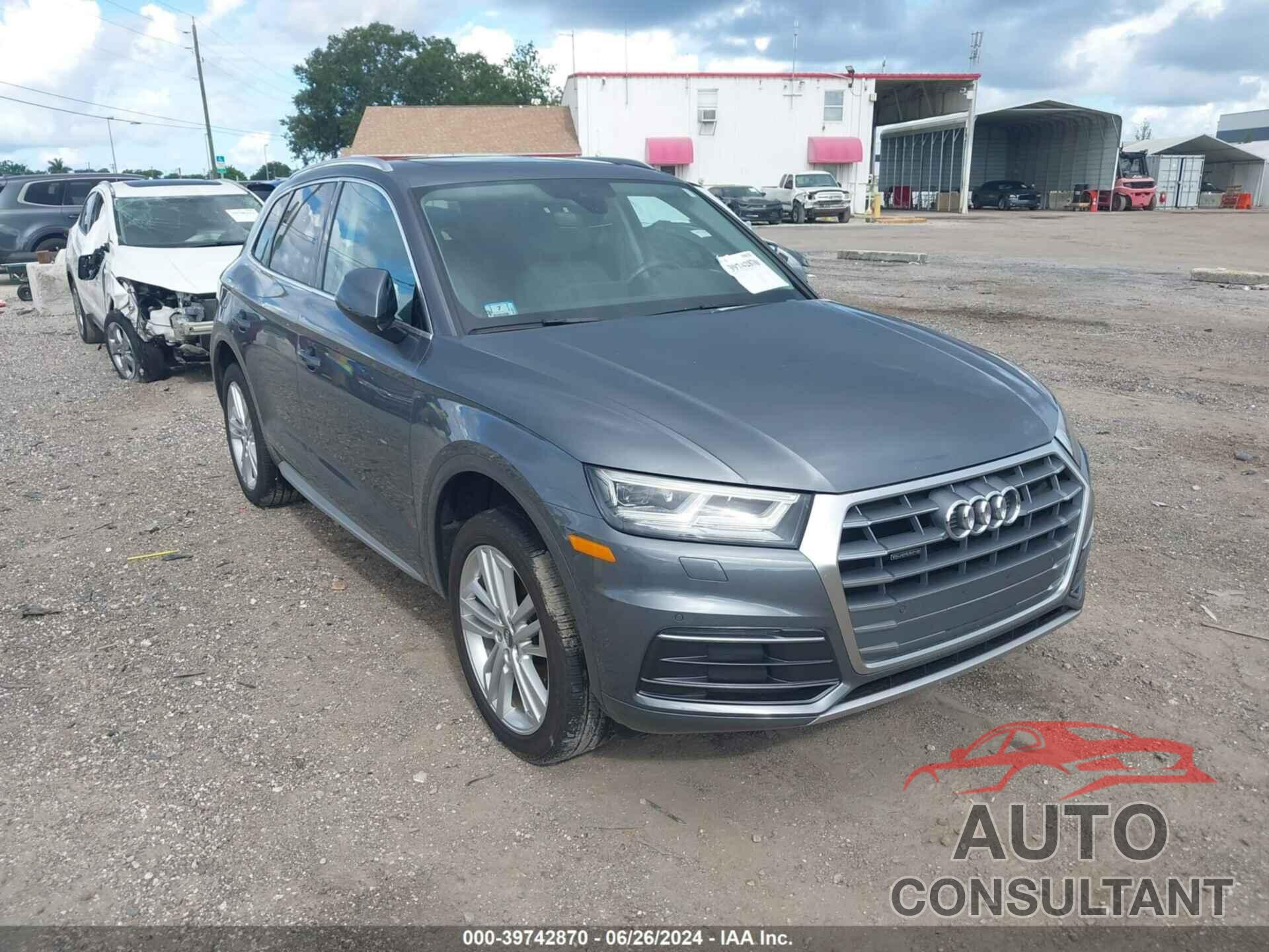 AUDI Q5 2018 - WA1BNAFY7J2070706