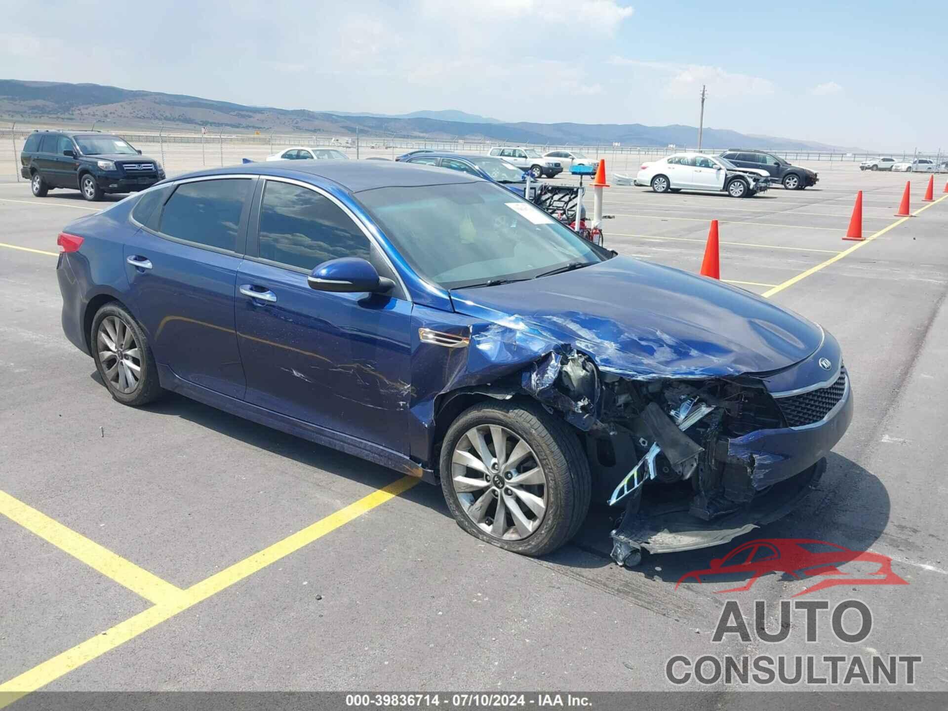KIA OPTIMA 2016 - 5XXGT4L32GG081935