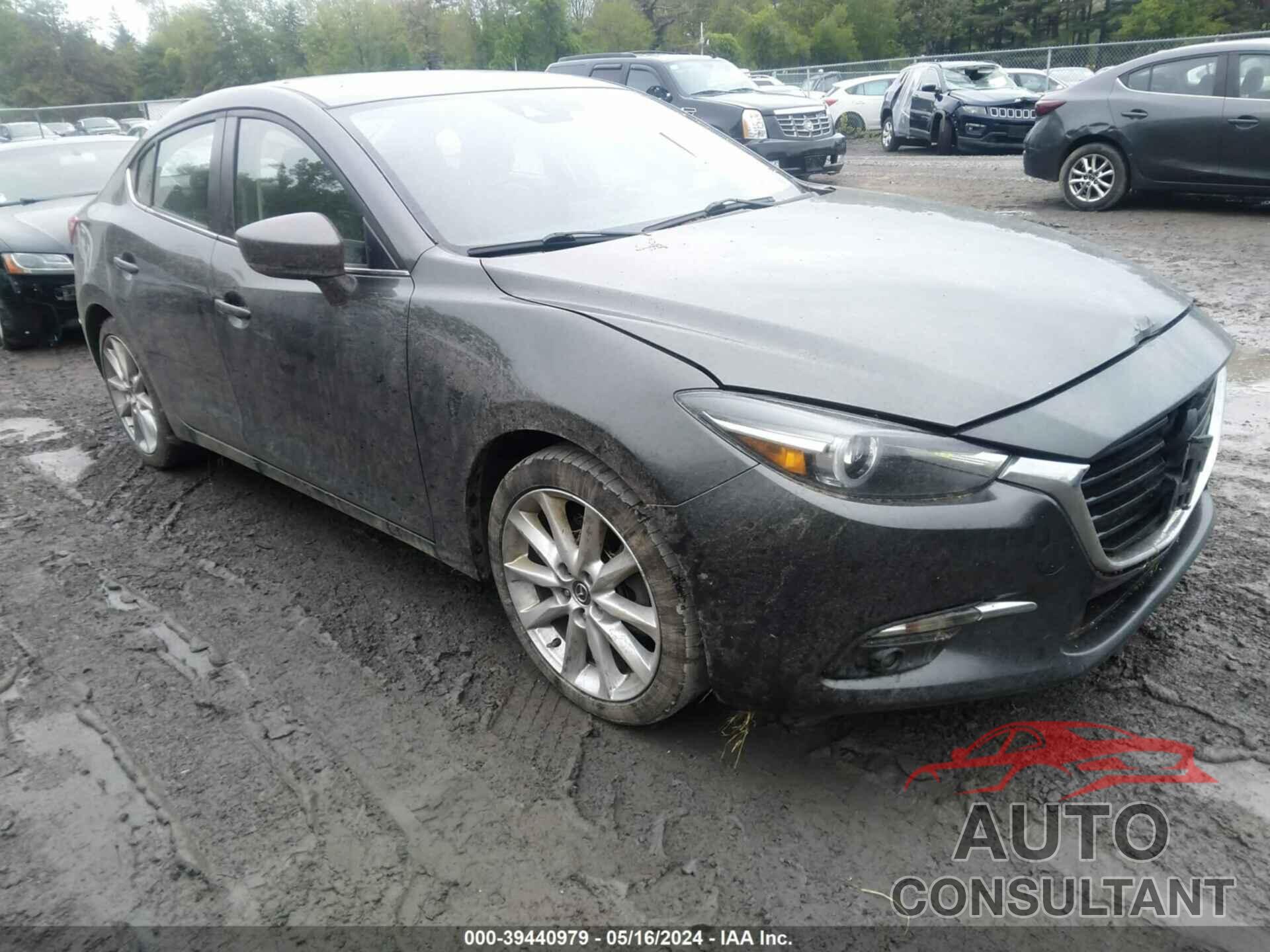 MAZDA MAZDA3 2017 - JM1BN1W38H1128509