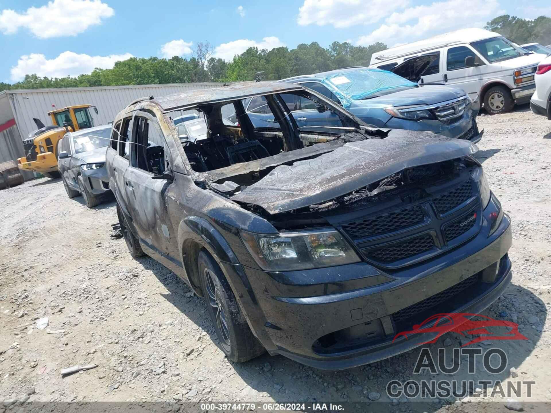 DODGE JOURNEY 2018 - 3C4PDCAB4JT532392