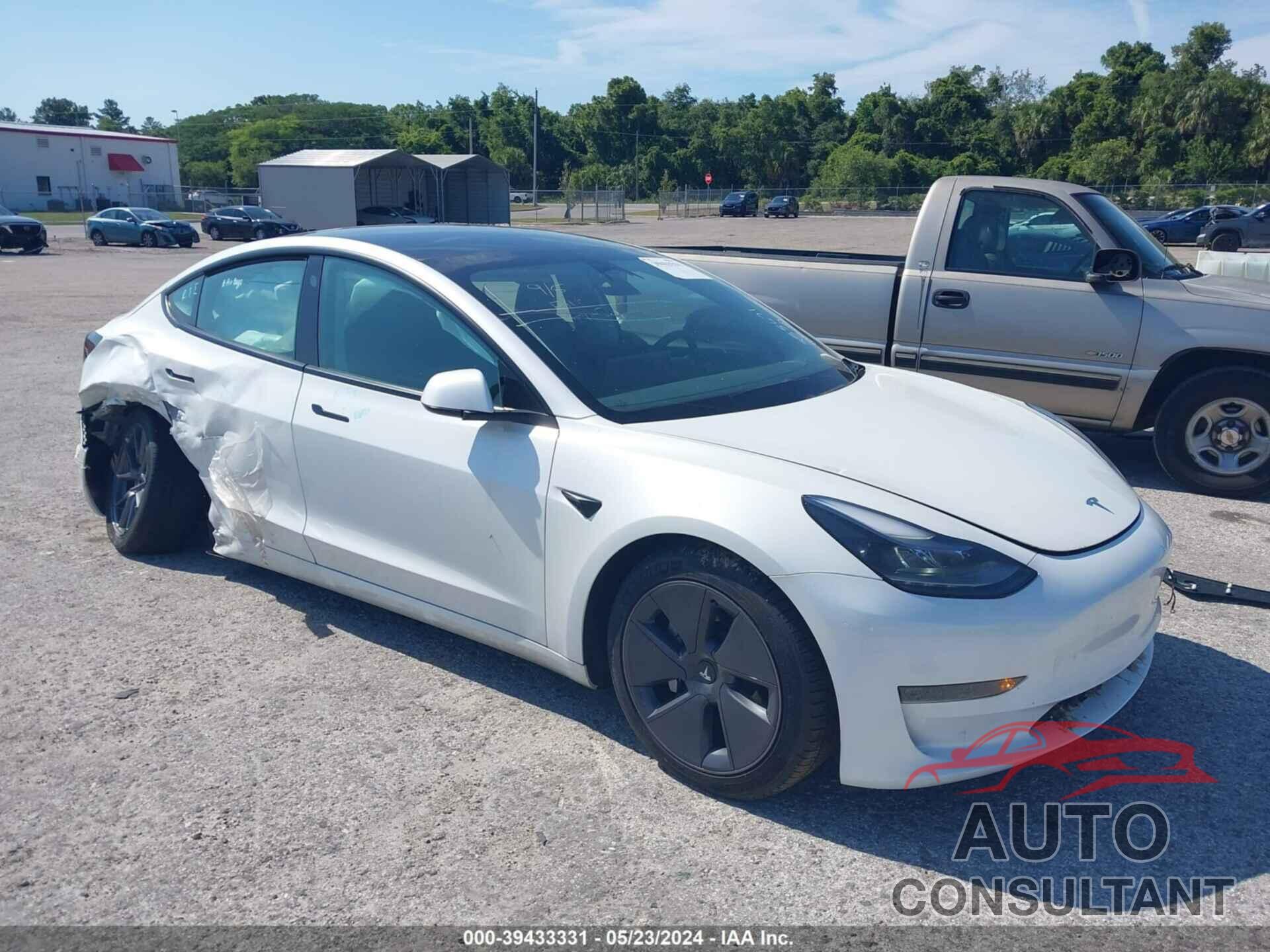 TESLA MODEL 3 2023 - 5YJ3E1EA5PF385671