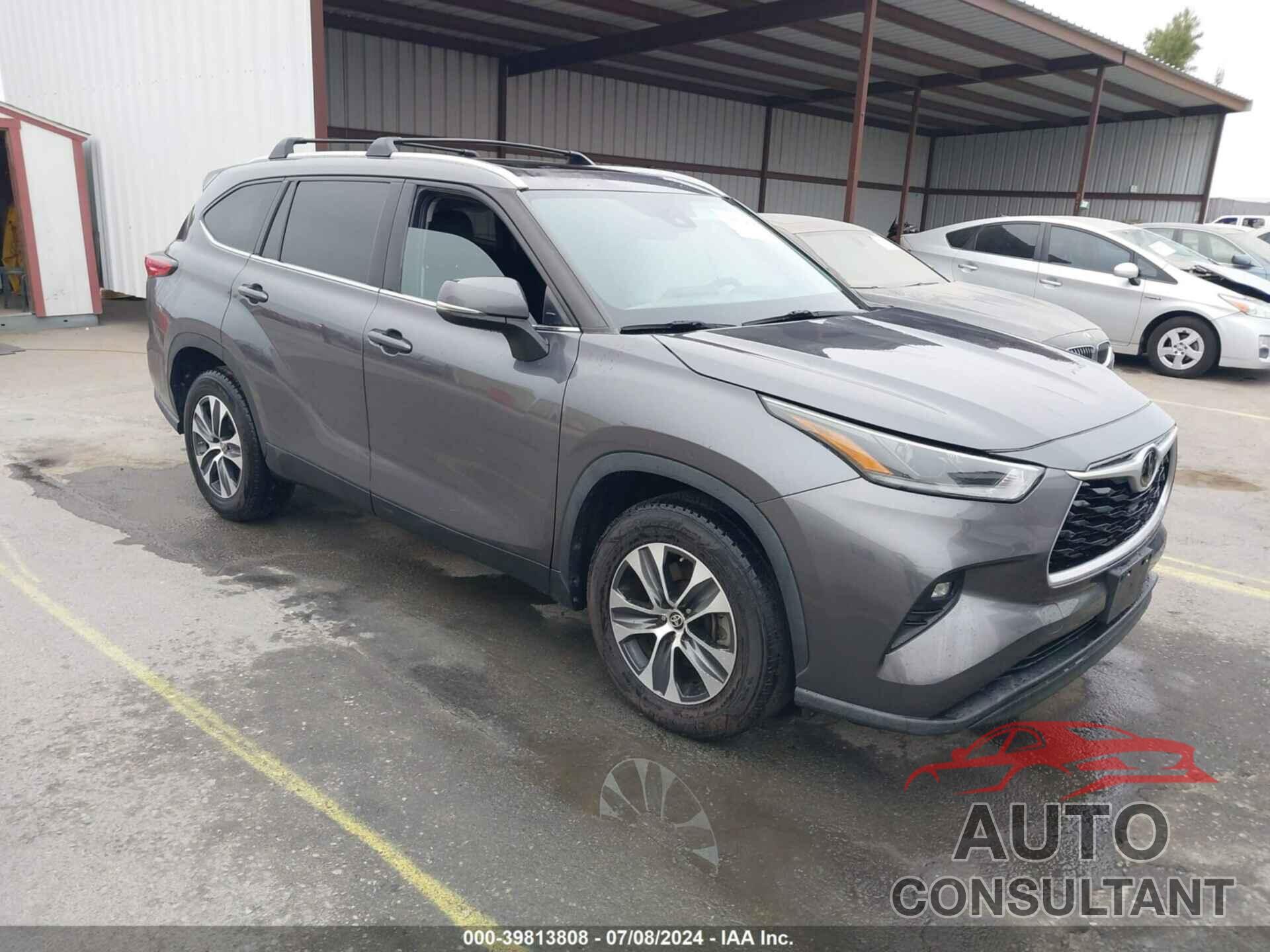 TOYOTA HIGHLANDER 2021 - 5TDGZRAH0MS046654