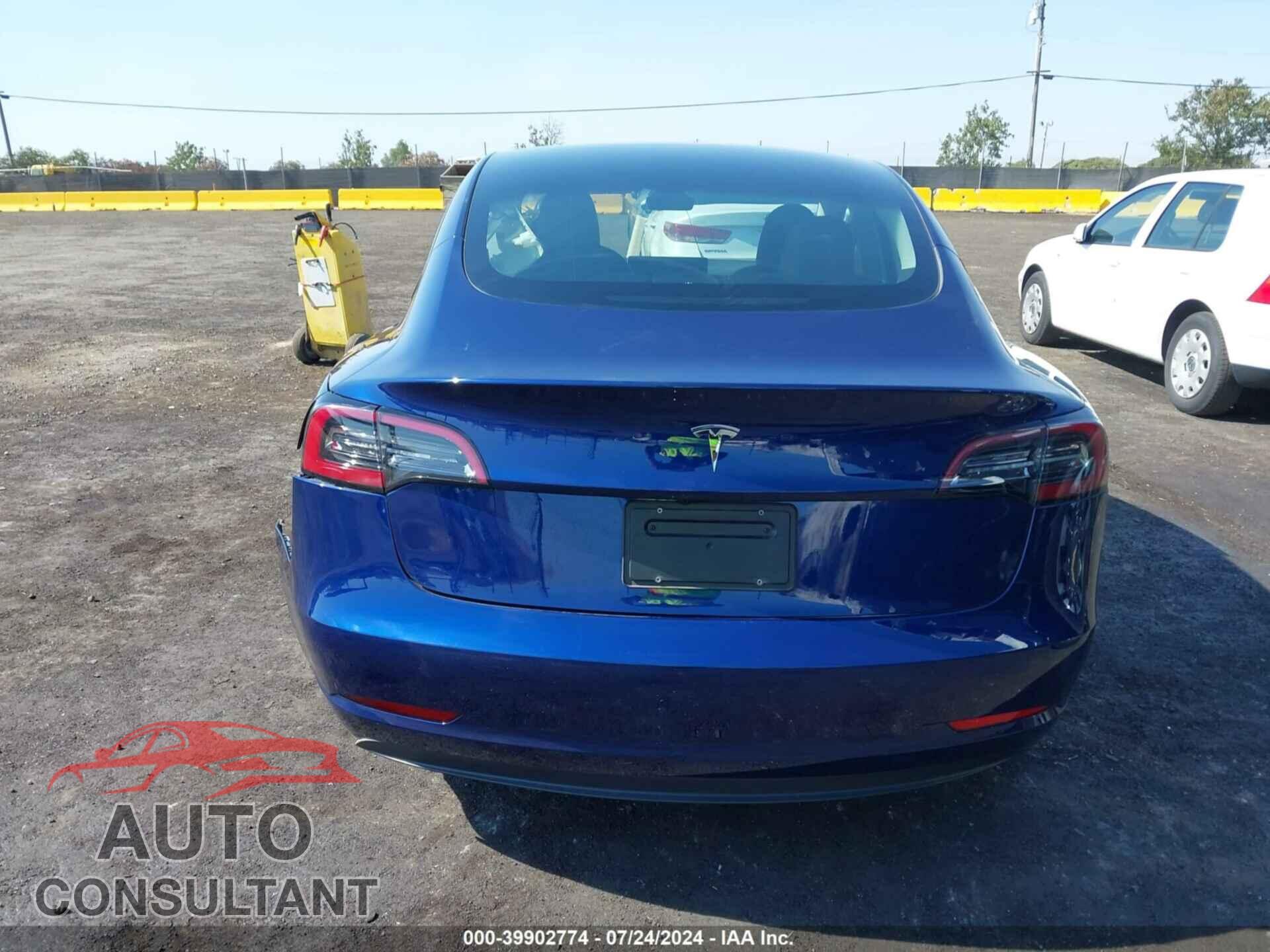 TESLA MODEL 3 2023 - 5YJ3E1EA3PF556918