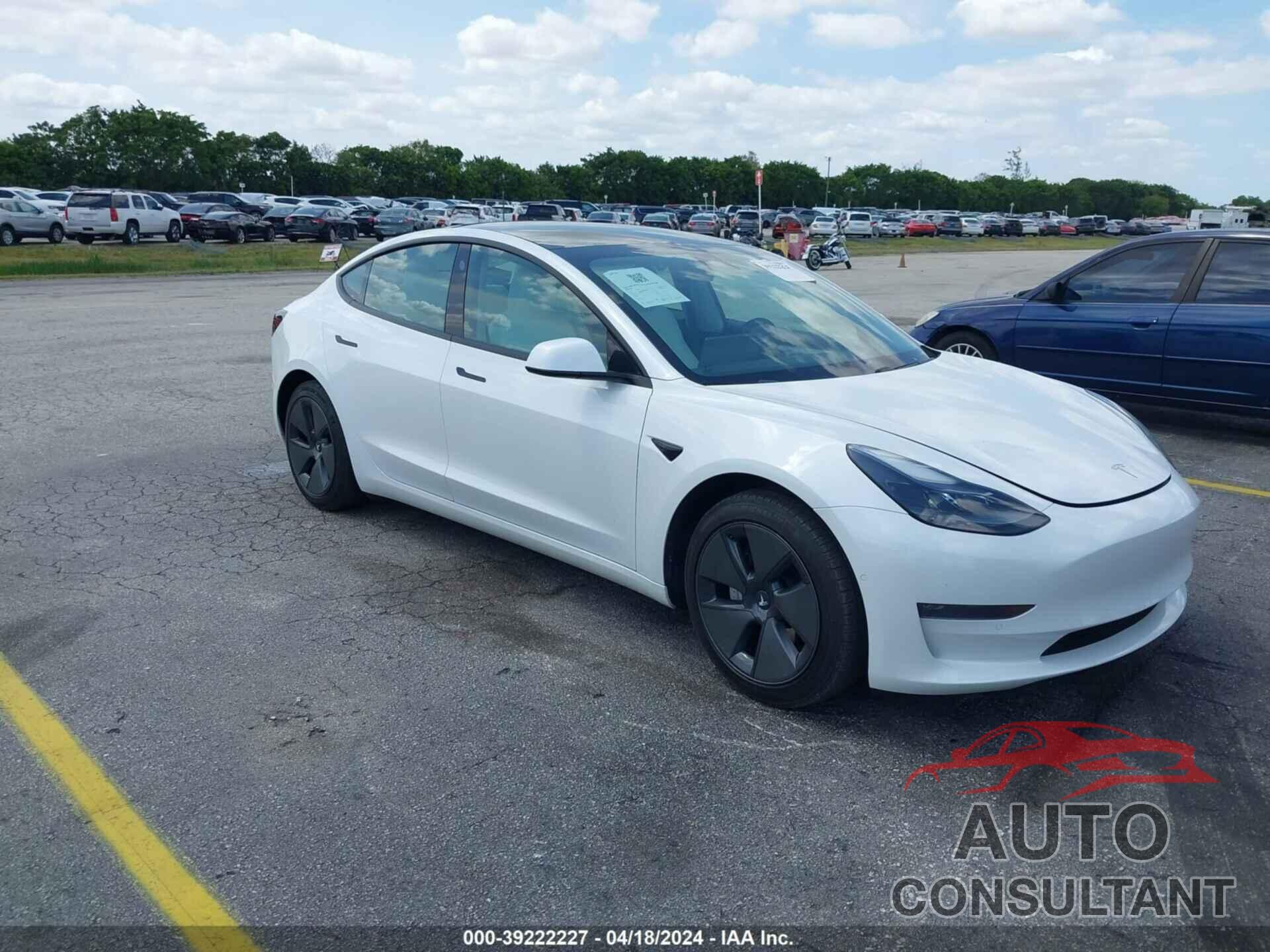 TESLA MODEL 3 2021 - 5YJ3E1EB5MF026423