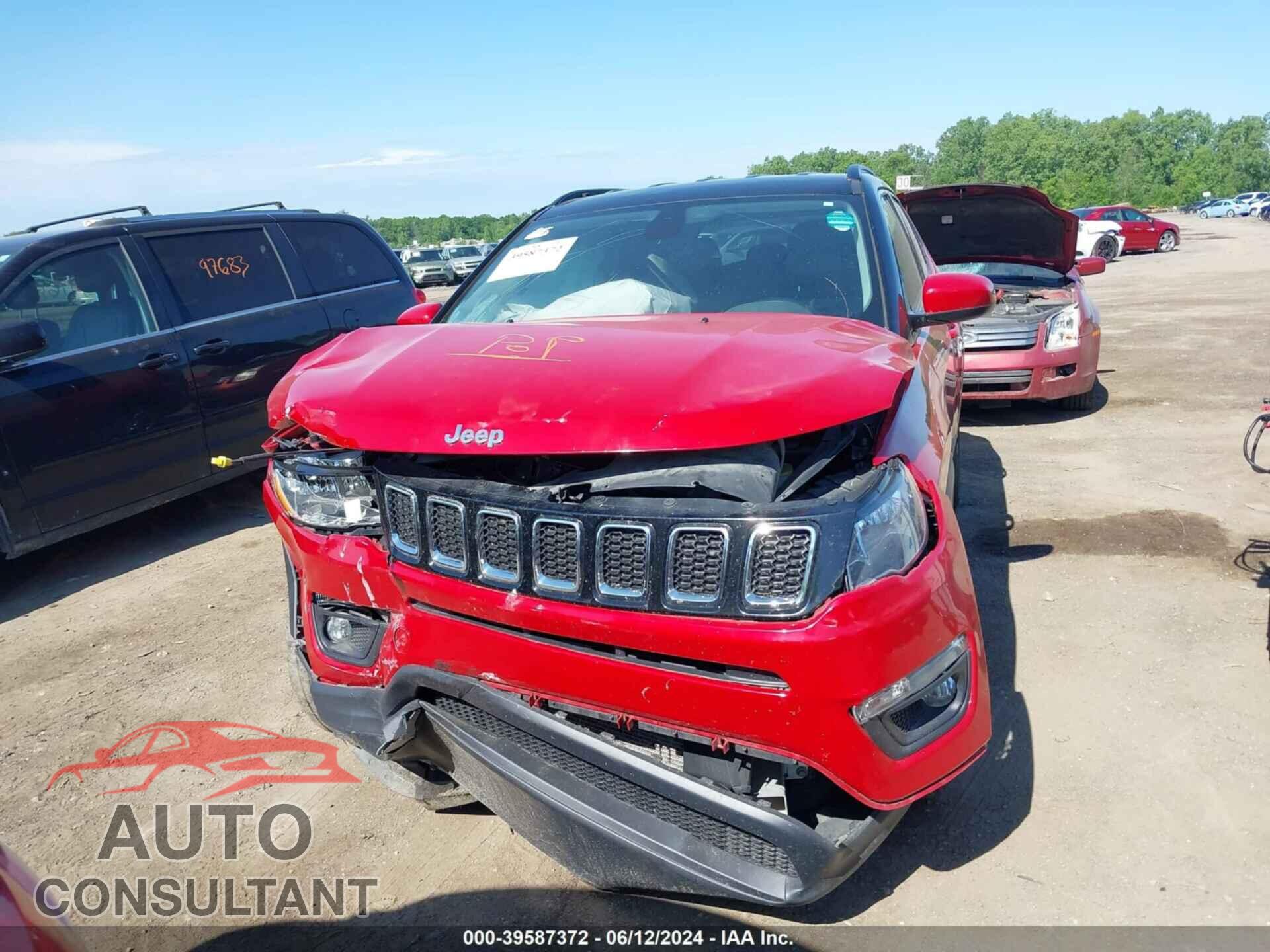 JEEP COMPASS 2019 - 3C4NJDBB3KT818353