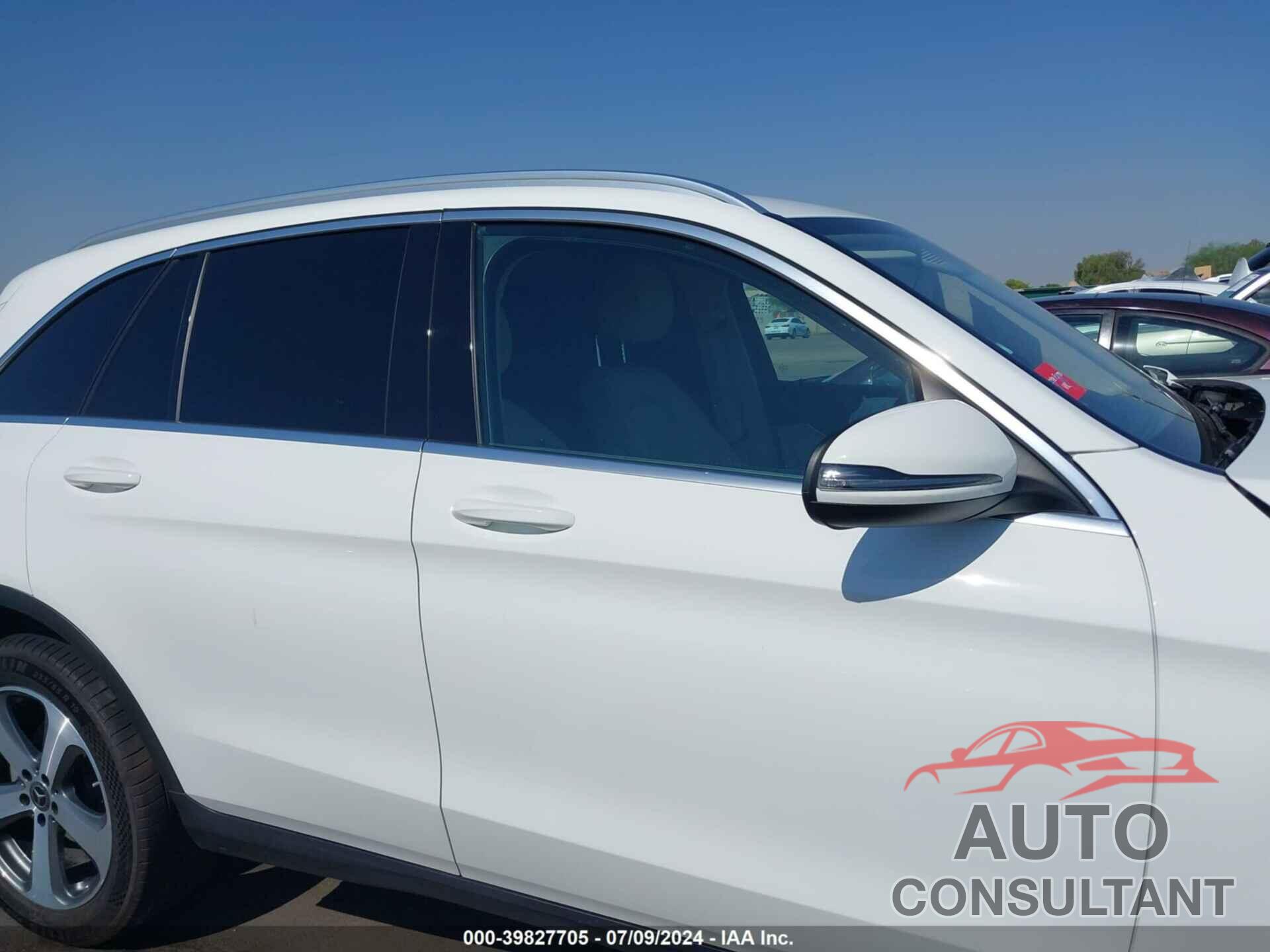 MERCEDES-BENZ GLC 300 2019 - WDC0G4JB9KV173566