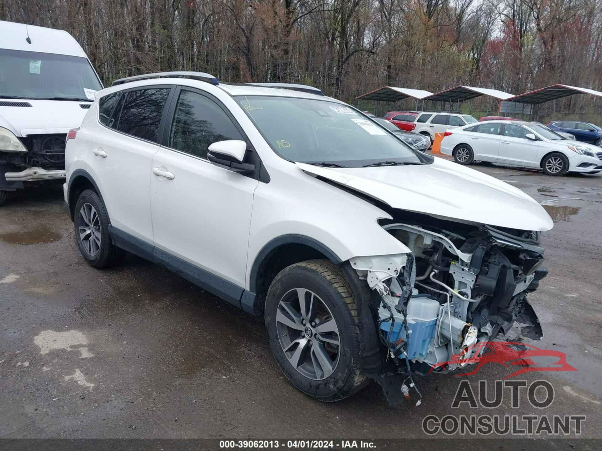 TOYOTA RAV4 2017 - JTMWFREV6HJ105603