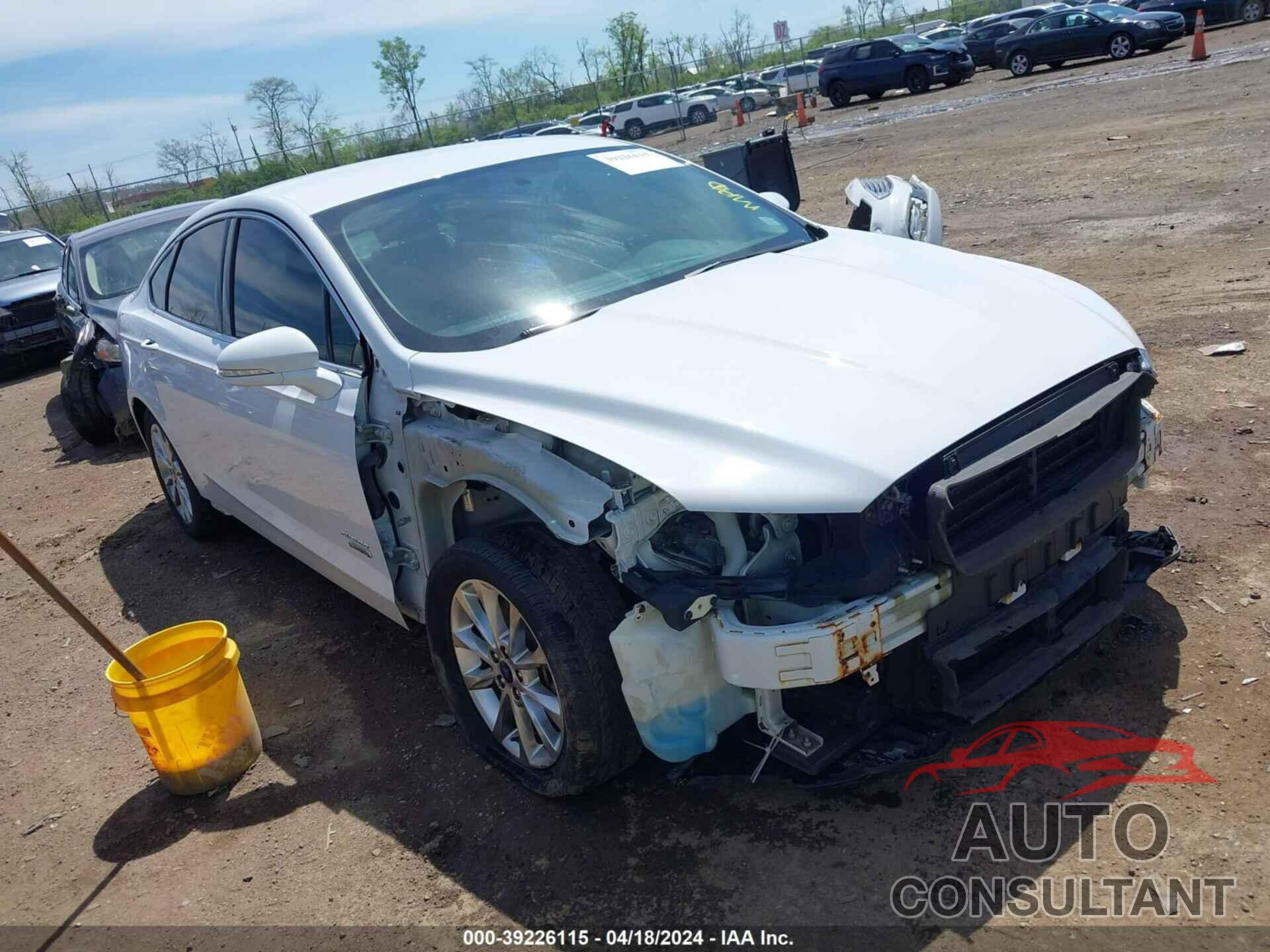 FORD FUSION ENERGI 2017 - 3FA6P0PU3HR191283