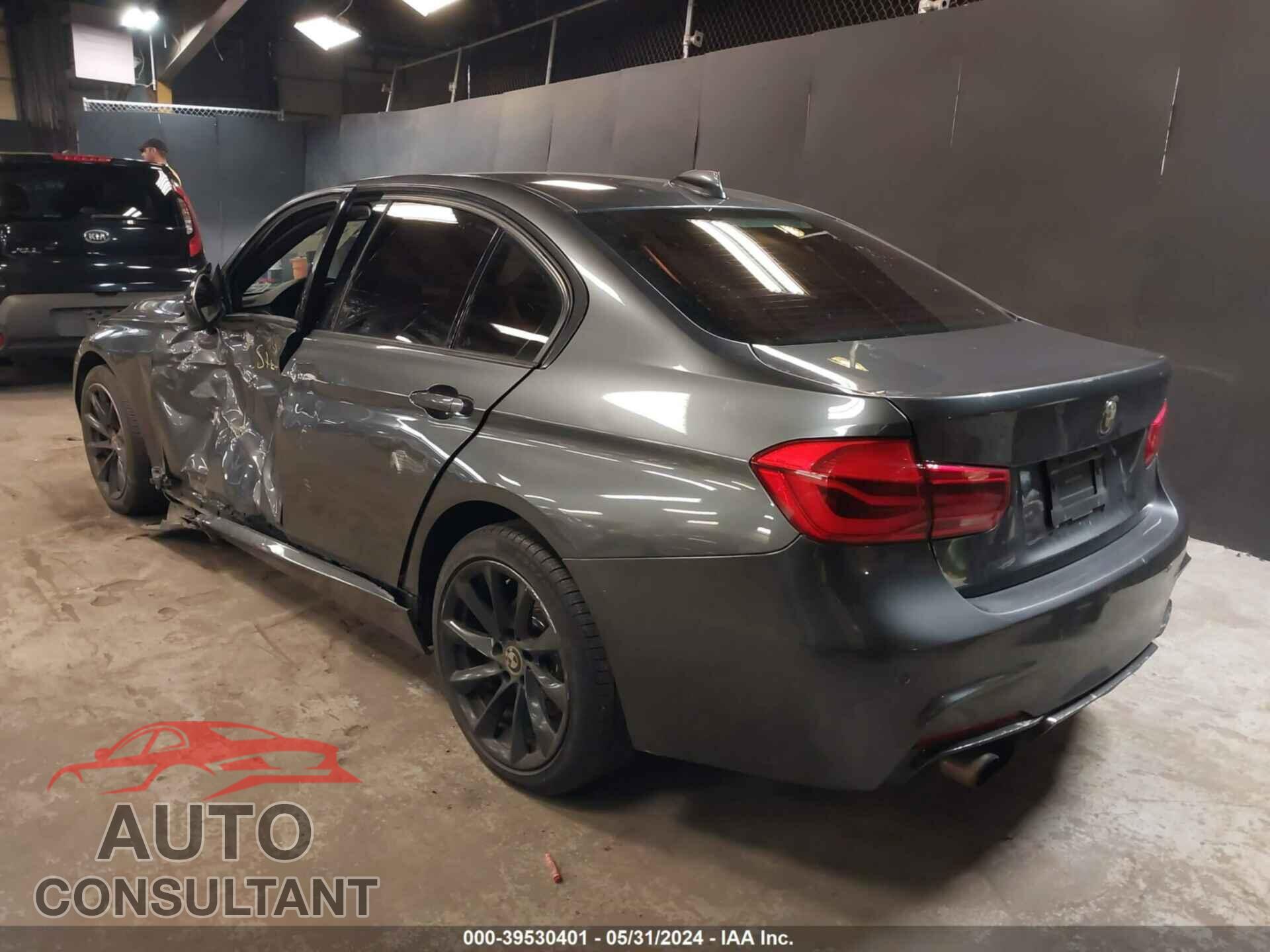 BMW 328I 2016 - WBA8E3G56GNU02803