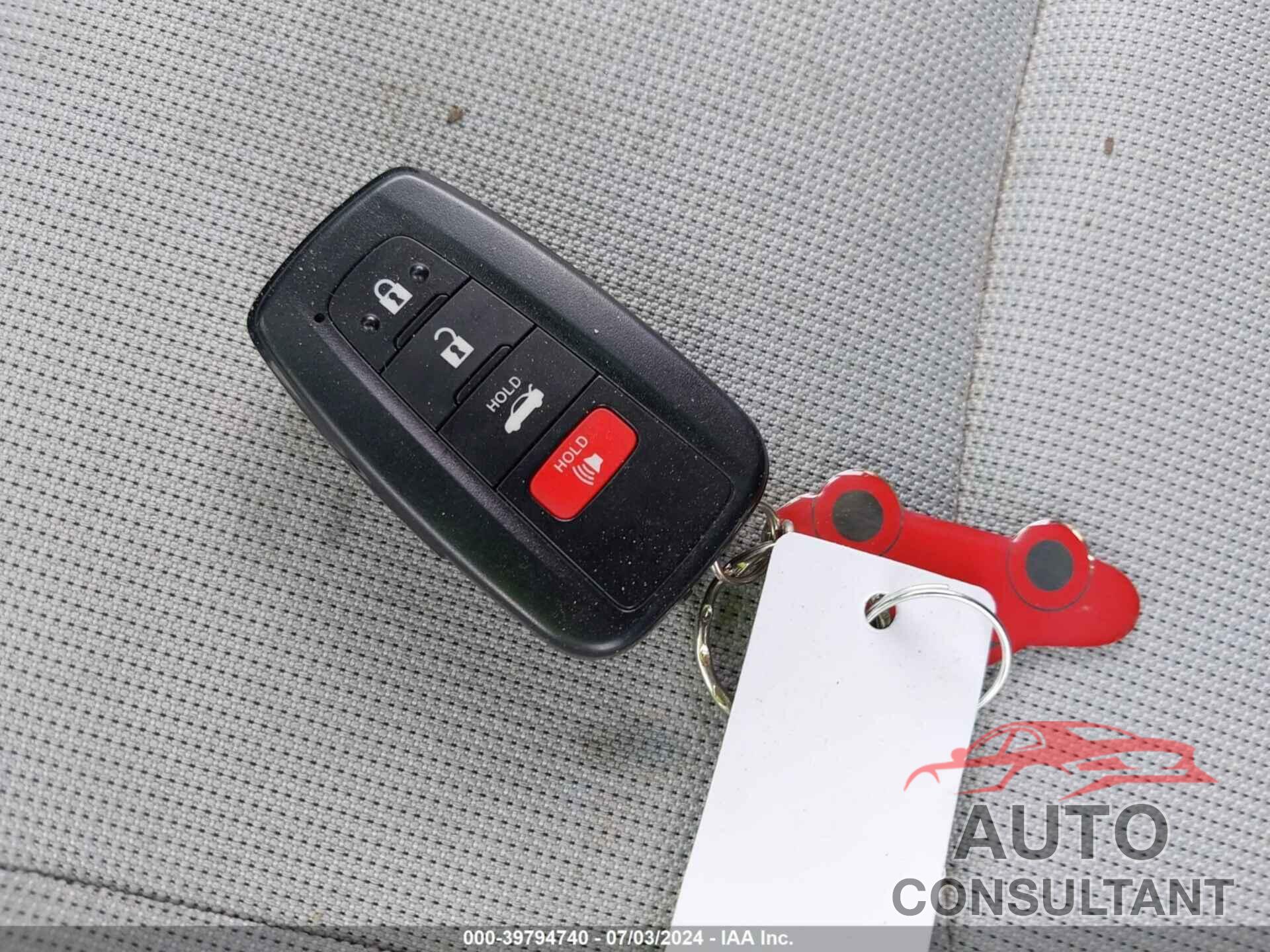 TOYOTA COROLLA 2020 - JTDEBRBE7LJ030155