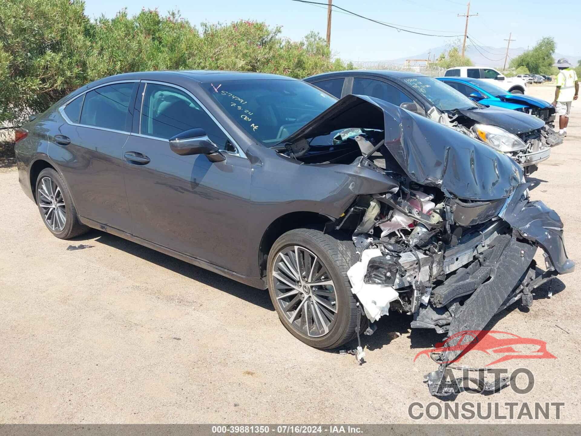 LEXUS ES 300H 2023 - 58ADA1C11PU027224