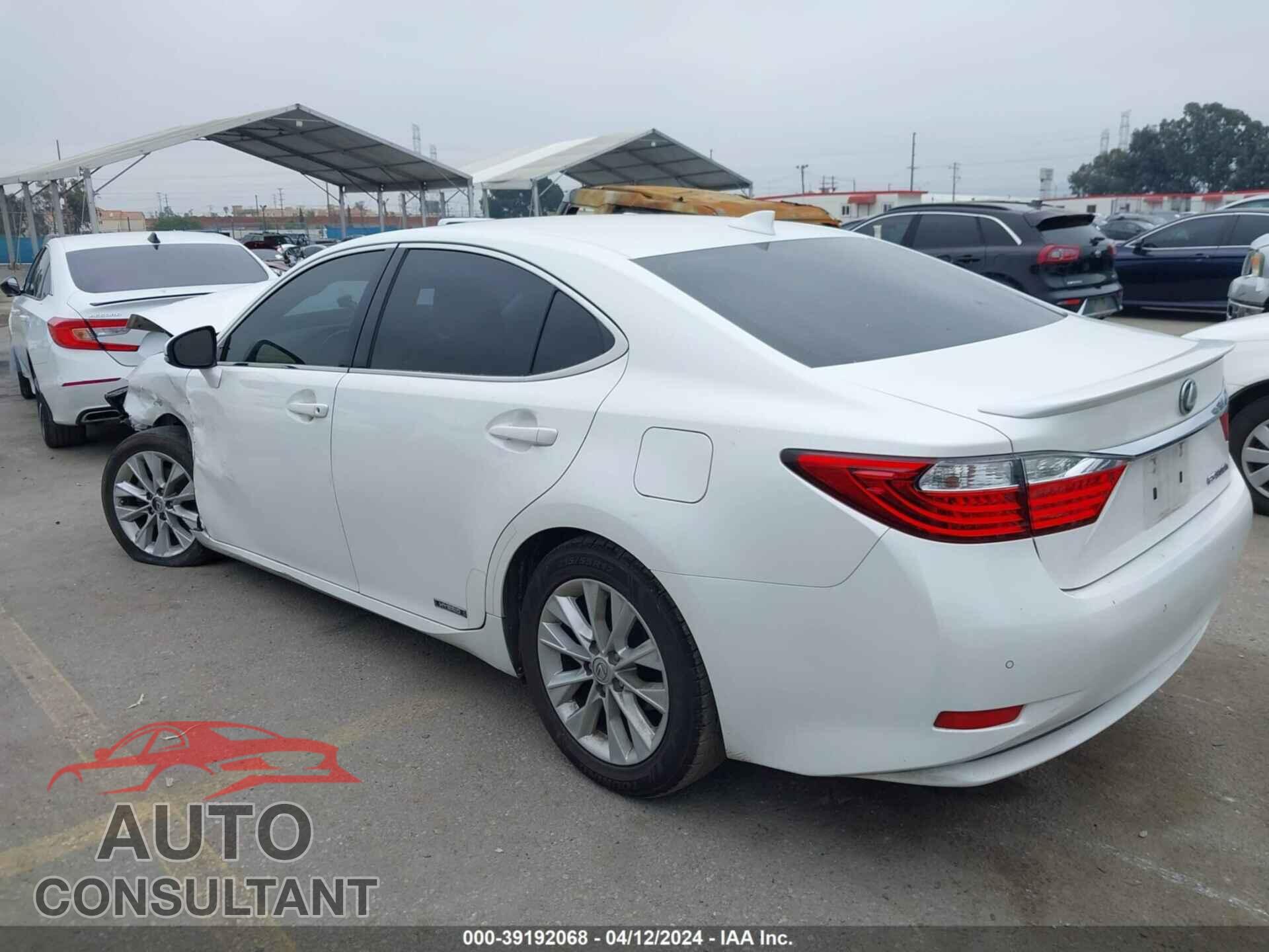 LEXUS ES 2015 - JTHBW1GG2F2099741