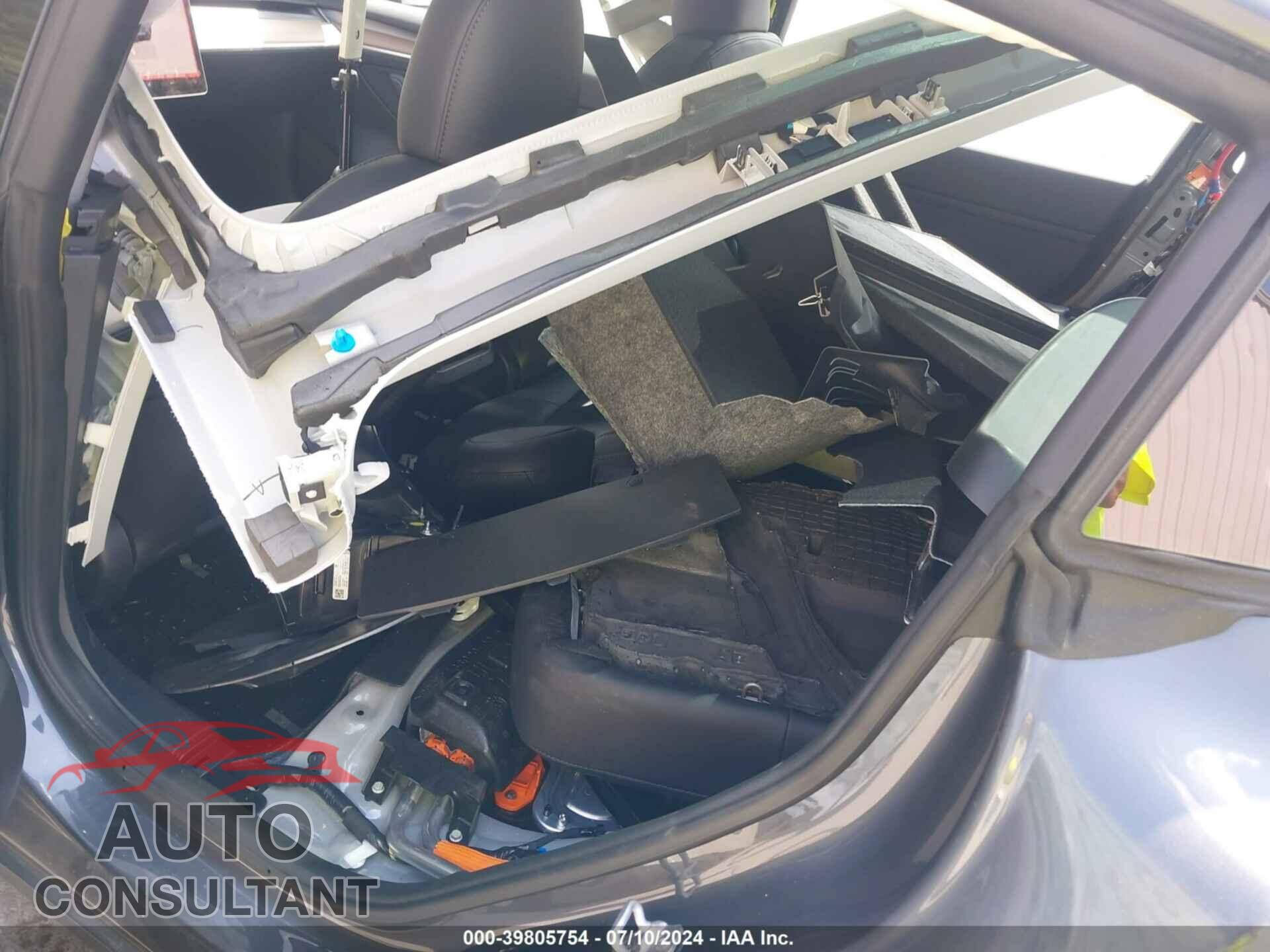 TESLA MODEL 3 2023 - 5YJ3E1EA8PF701371