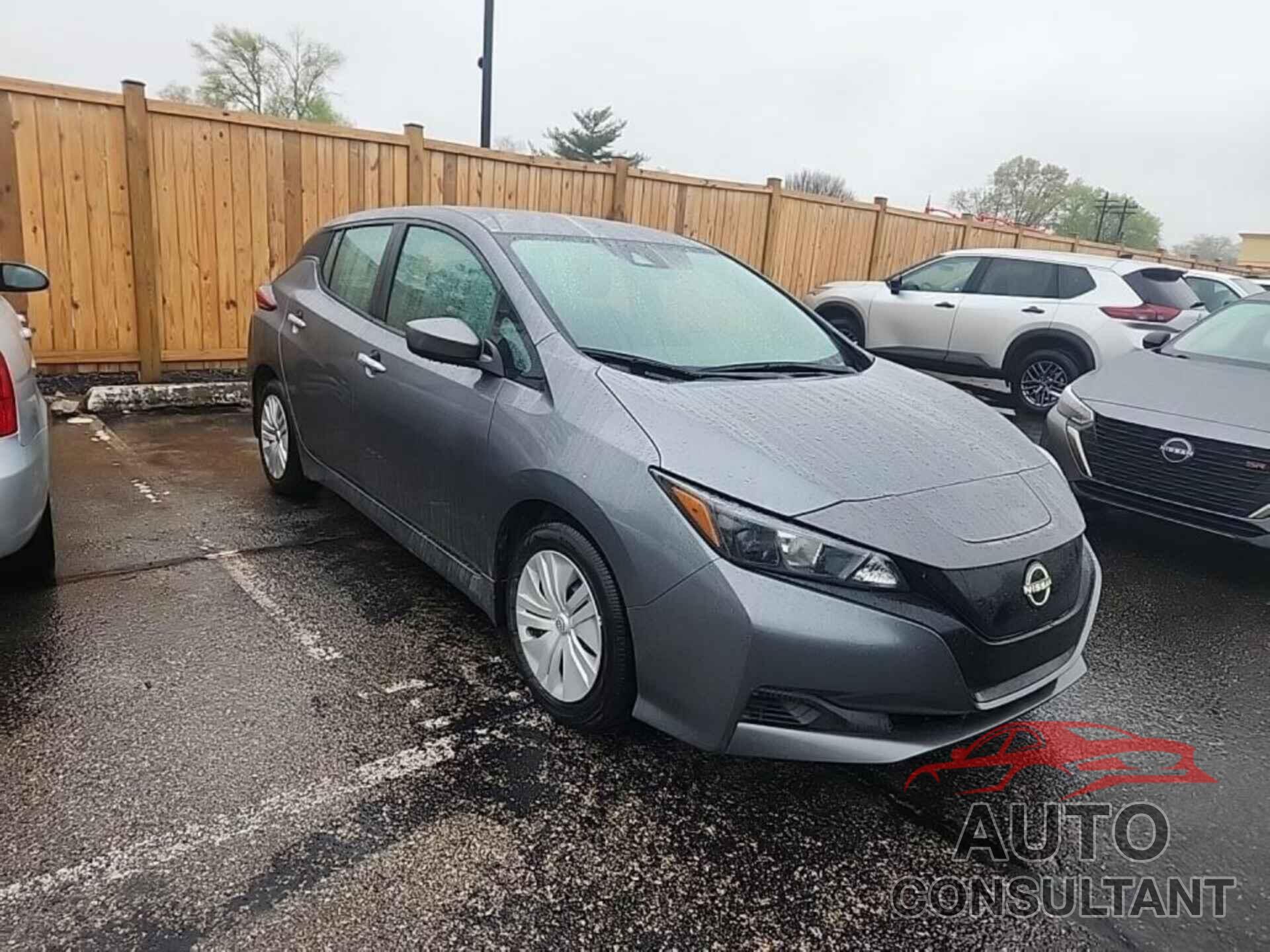 NISSAN LEAF 2023 - 1N4AZ1BV5PC558031