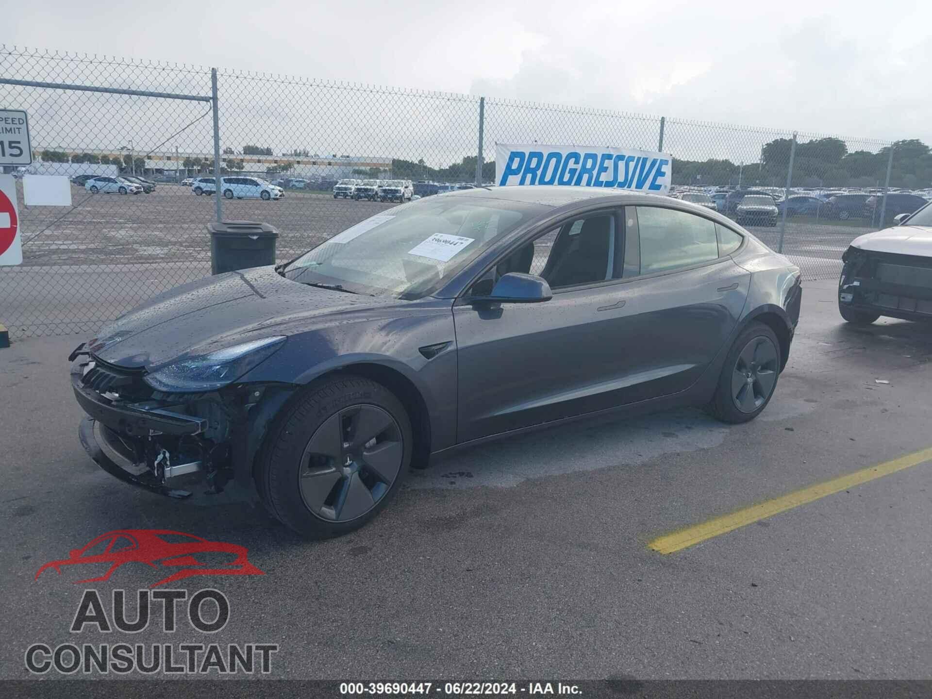 TESLA MODEL 3 2023 - 5YJ3E1EAXPF711559