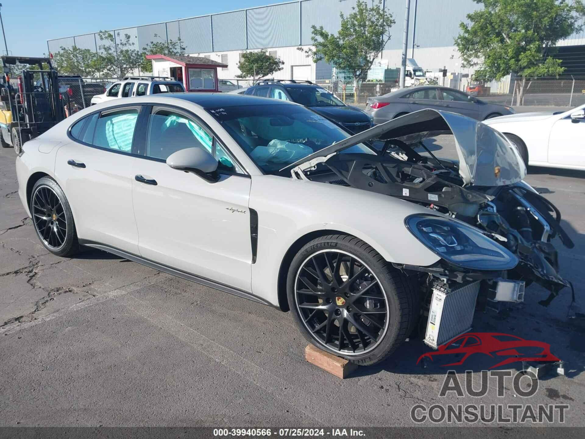 PORSCHE PANAMERA E-HYBRID 2018 - WP0AE2A73JL127693