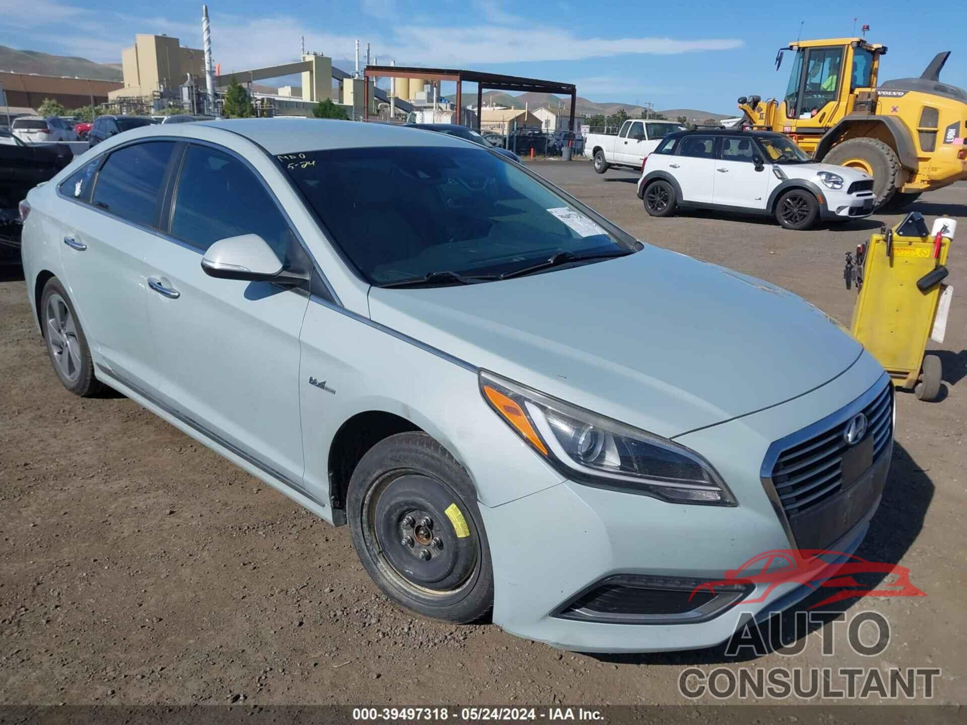 HYUNDAI SONATA 2016 - KMHE54L21GA024769
