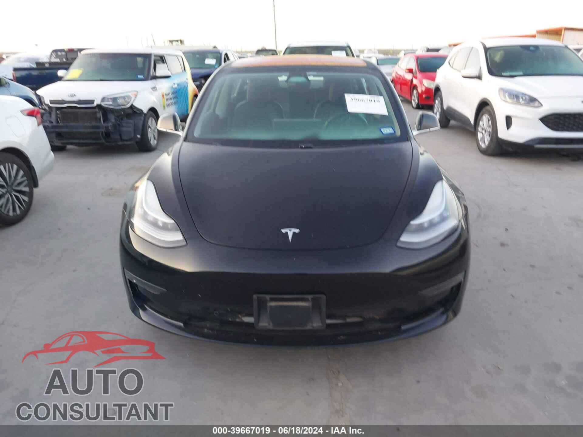 TESLA MODEL 3 2018 - 5YJ3E1EA4JF004948