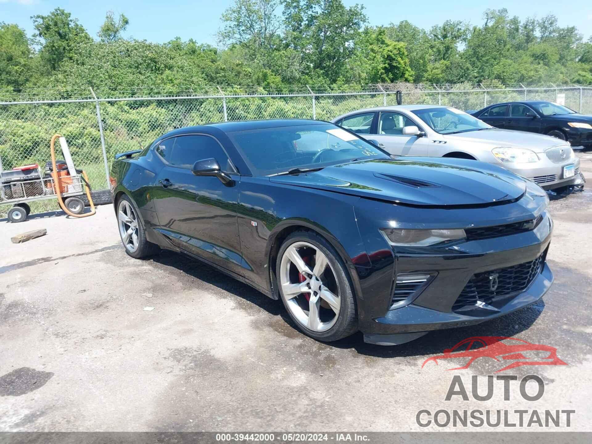 CHEVROLET CAMARO 2018 - 1G1FF1R7XJ0144700