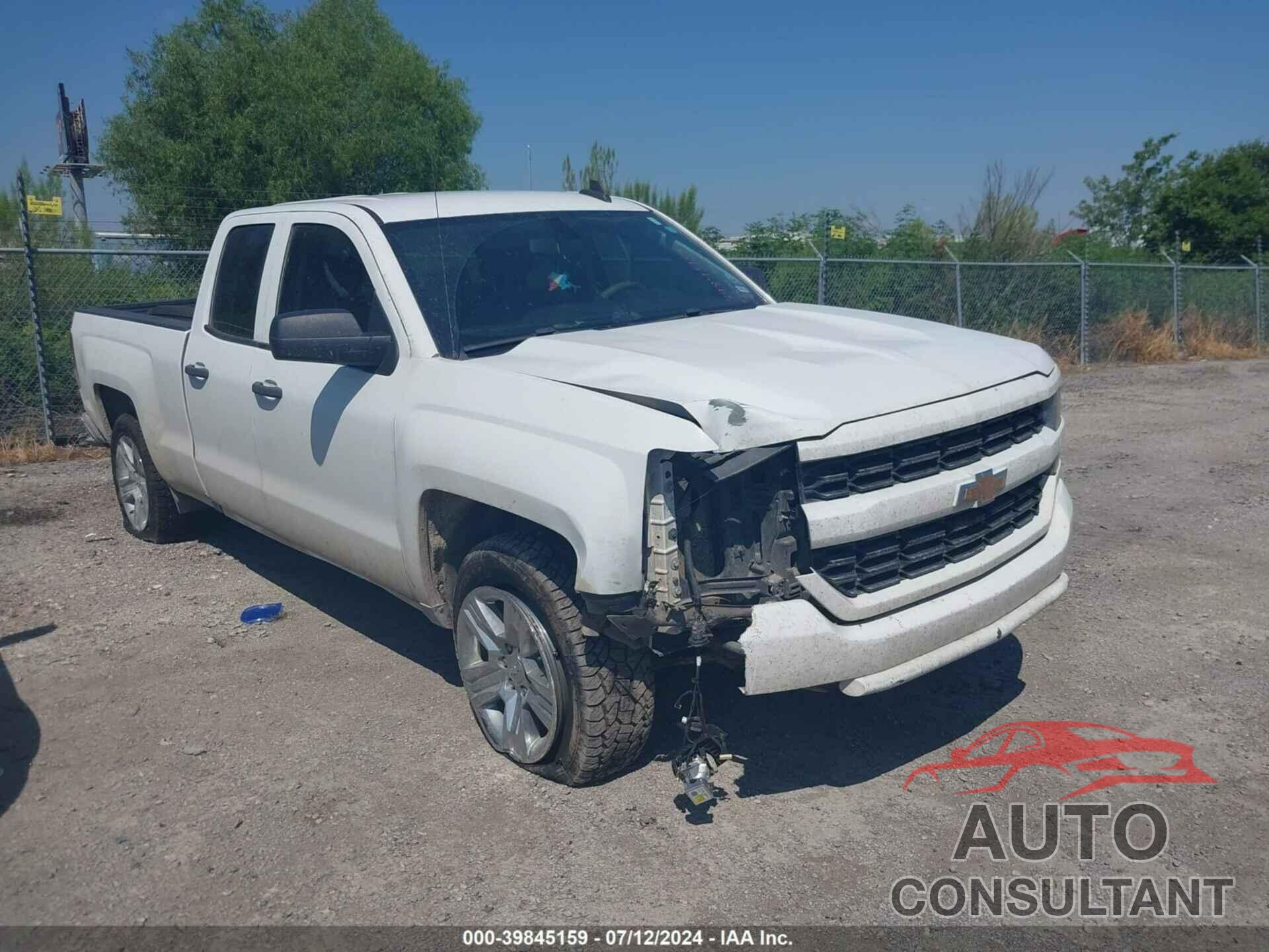 CHEVROLET SILVERADO 1500 2018 - 1GCVKPEH4JZ296001