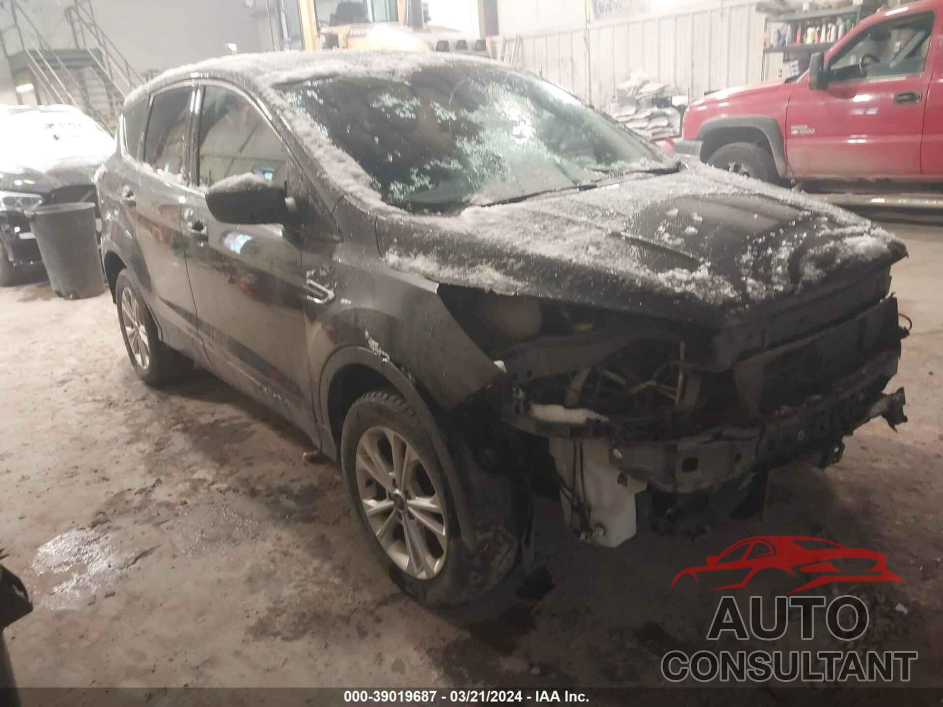 FORD ESCAPE 2019 - 1FMCU9GD8KUA48710