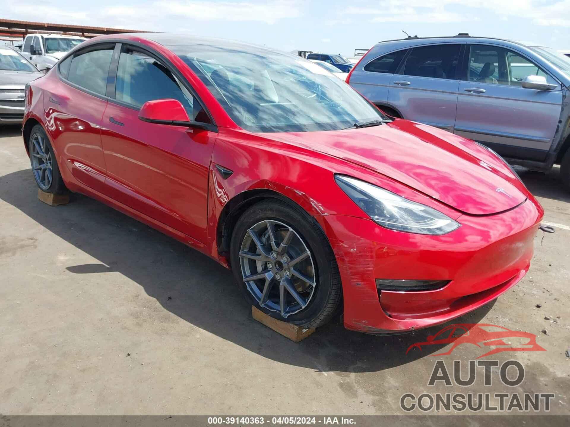 TESLA MODEL 3 2023 - 5YJ3E1EA5PF543877