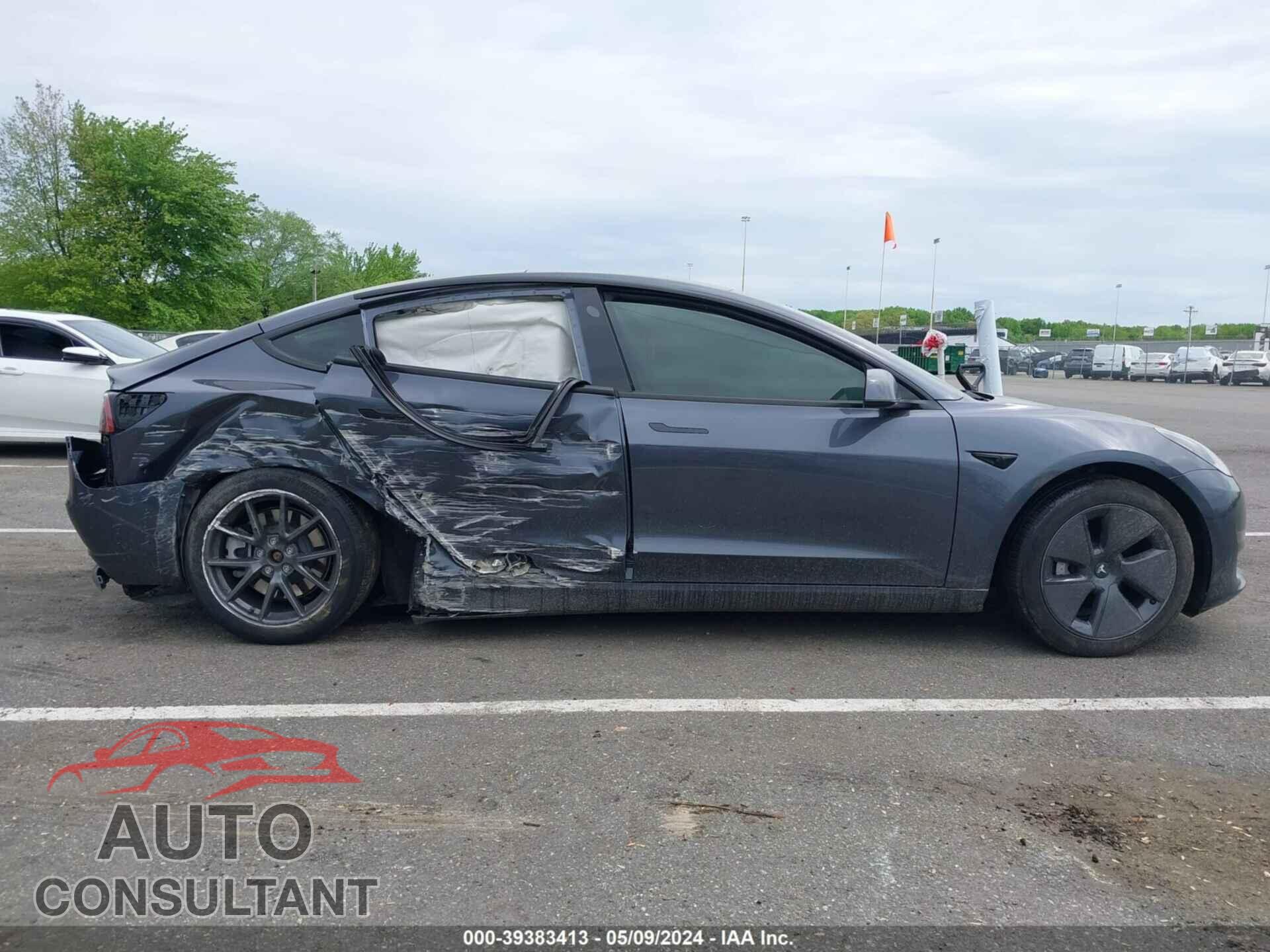 TESLA MODEL 3 2023 - 5YJ3E1EA7PF659582
