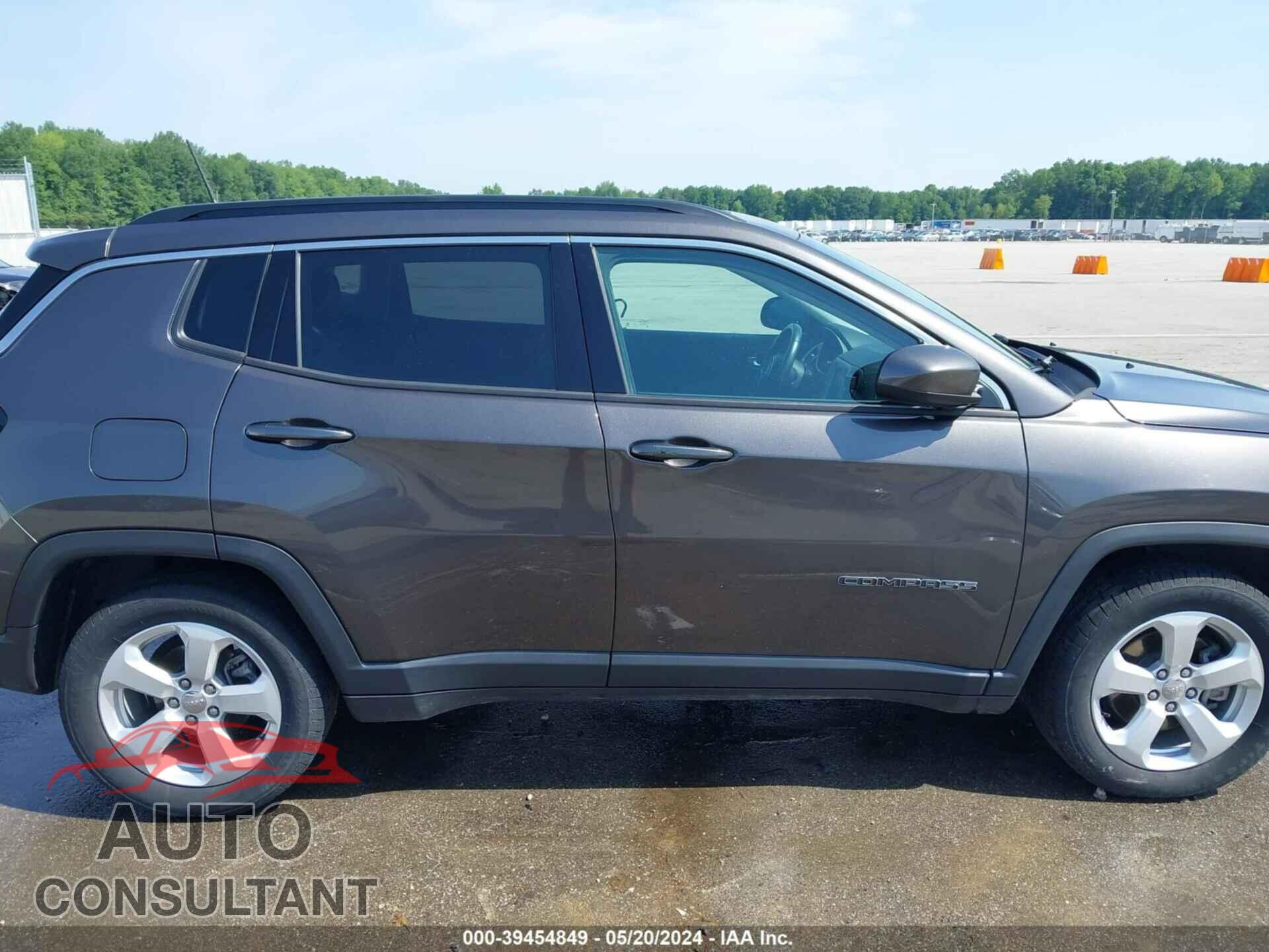 JEEP COMPASS 2017 - 3C4NJCBB1HT669251