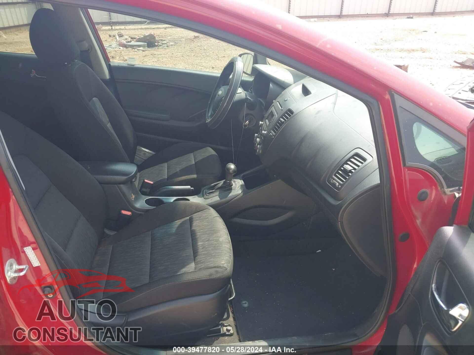 KIA FORTE 2016 - KNAFK4A67G5606890