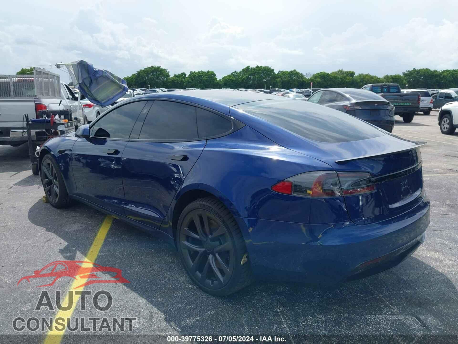 TESLA MODEL S 2021 - 5YJSA1E53MF454797