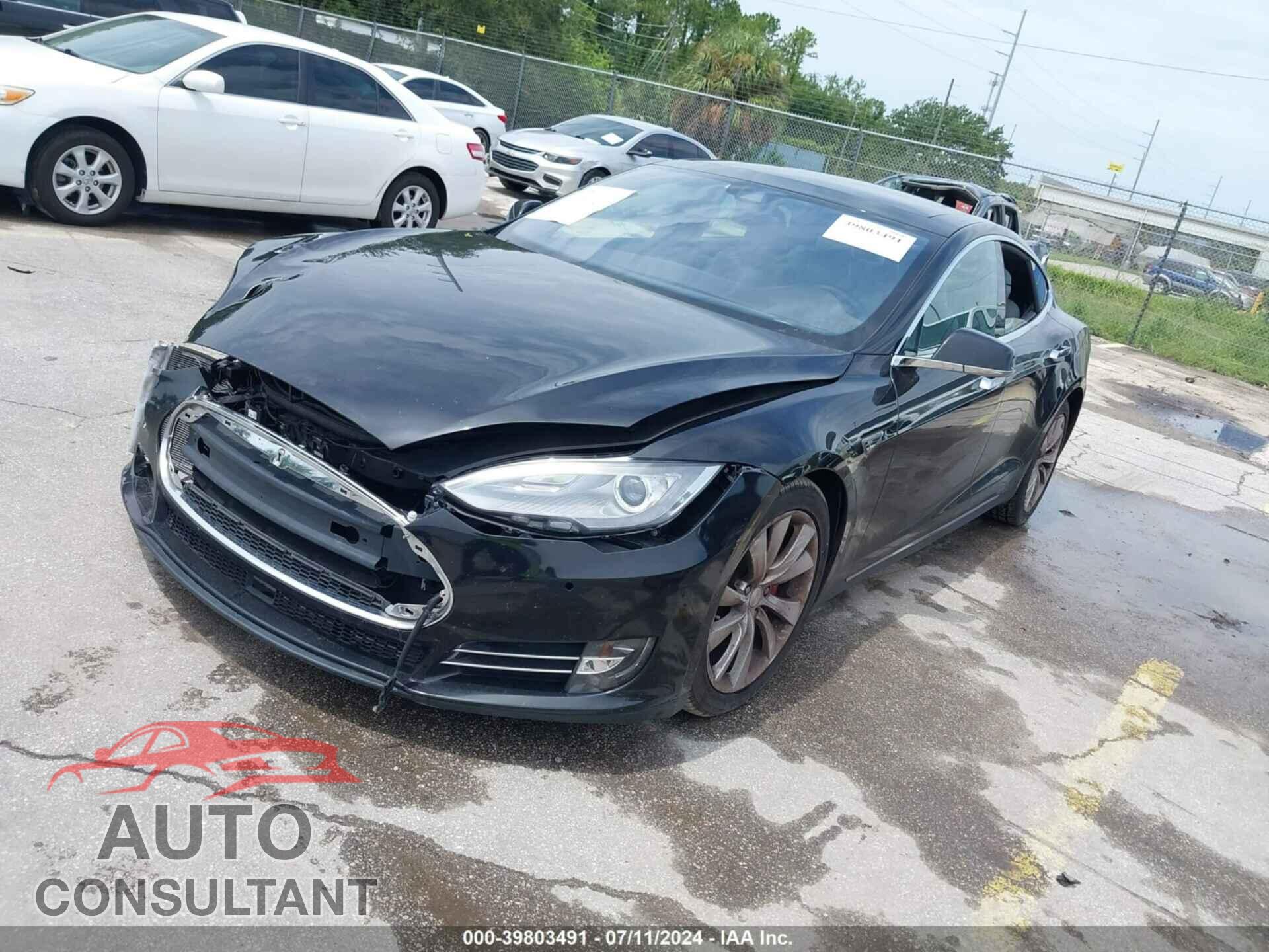 TESLA MODEL S 2016 - 5YJSA1E49GF124996