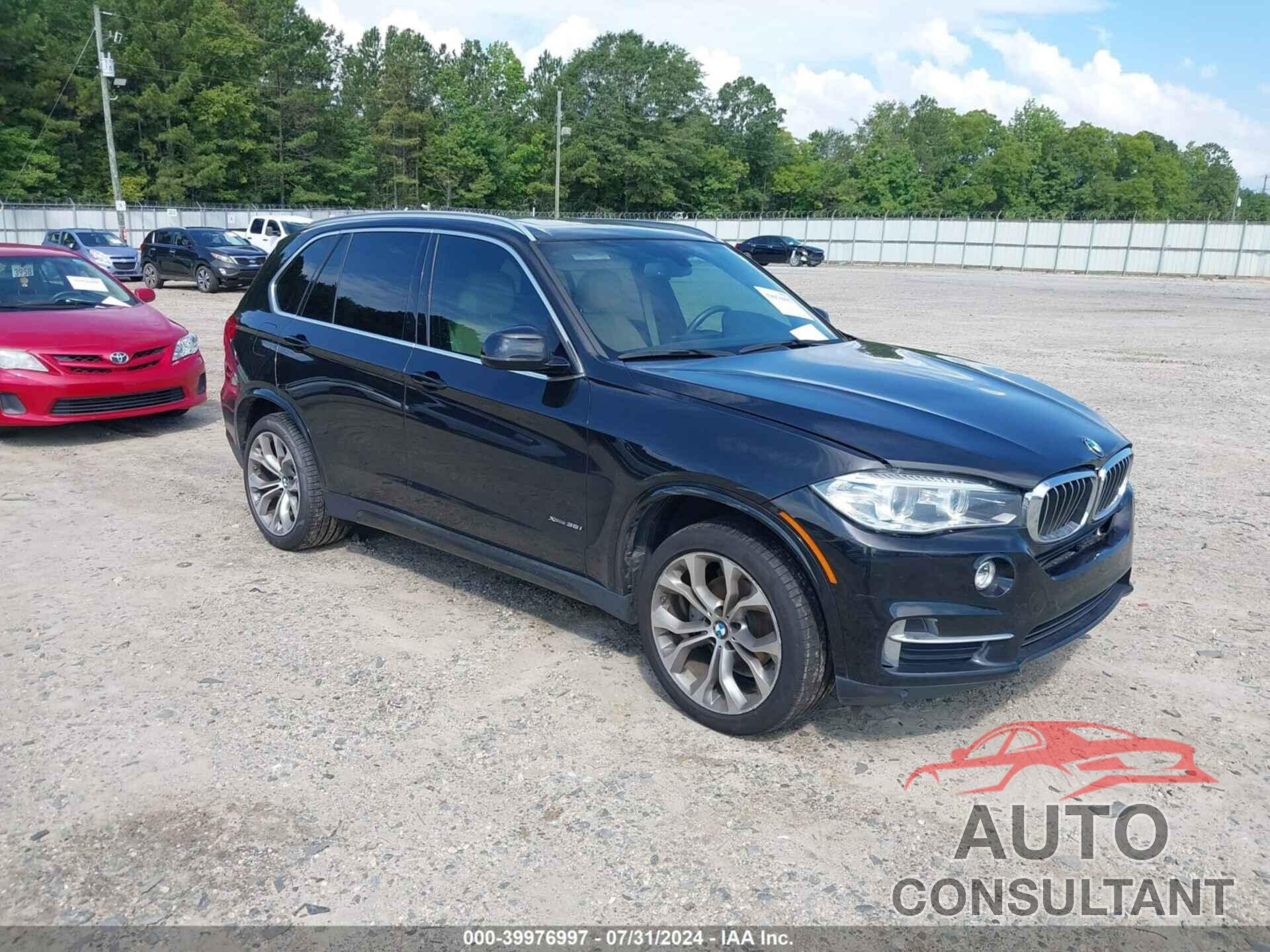 BMW X5 2018 - 5UXKR0C52JL073598