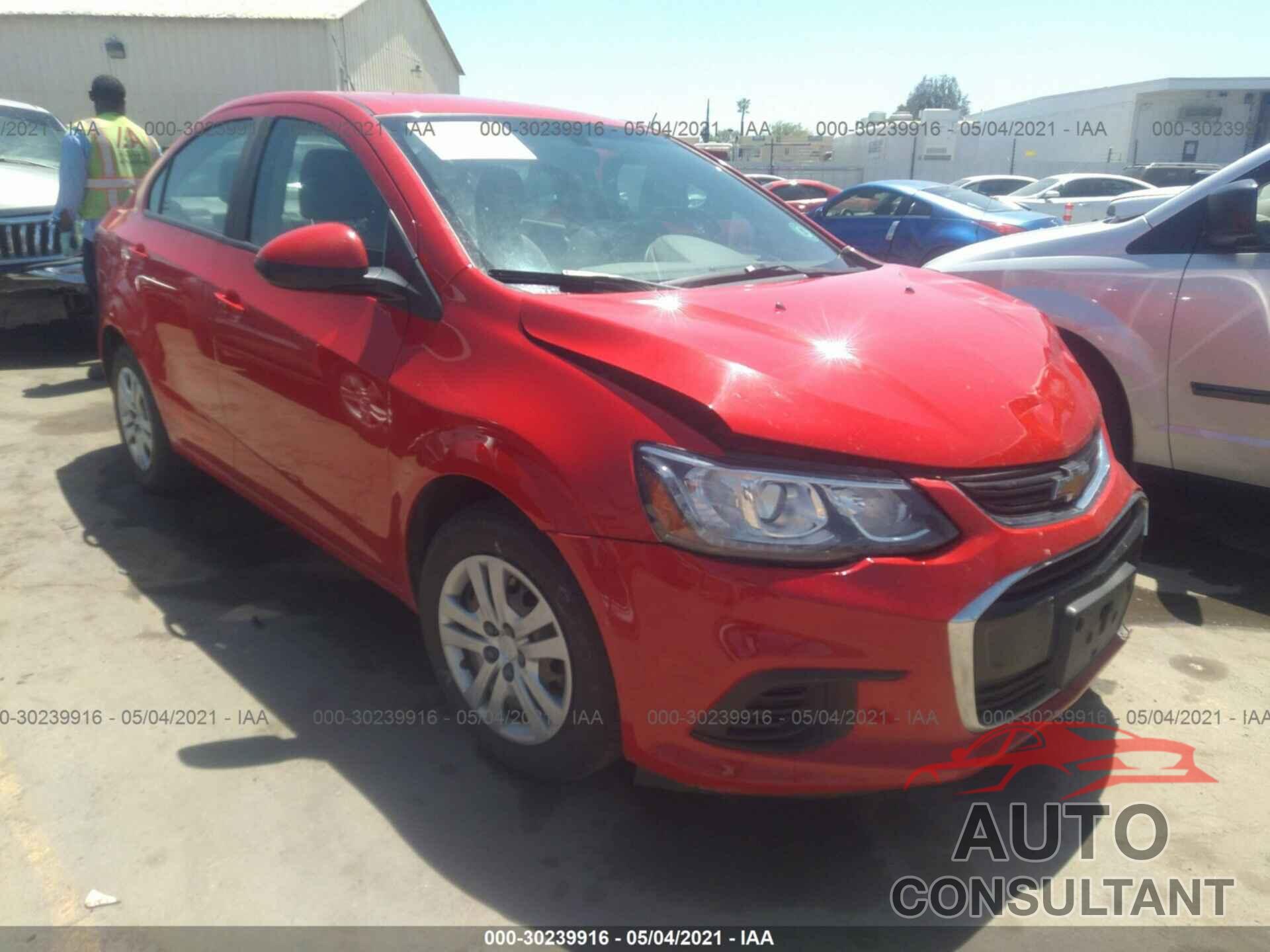 CHEVROLET SONIC 2017 - 1G1JB5SG3H4154043